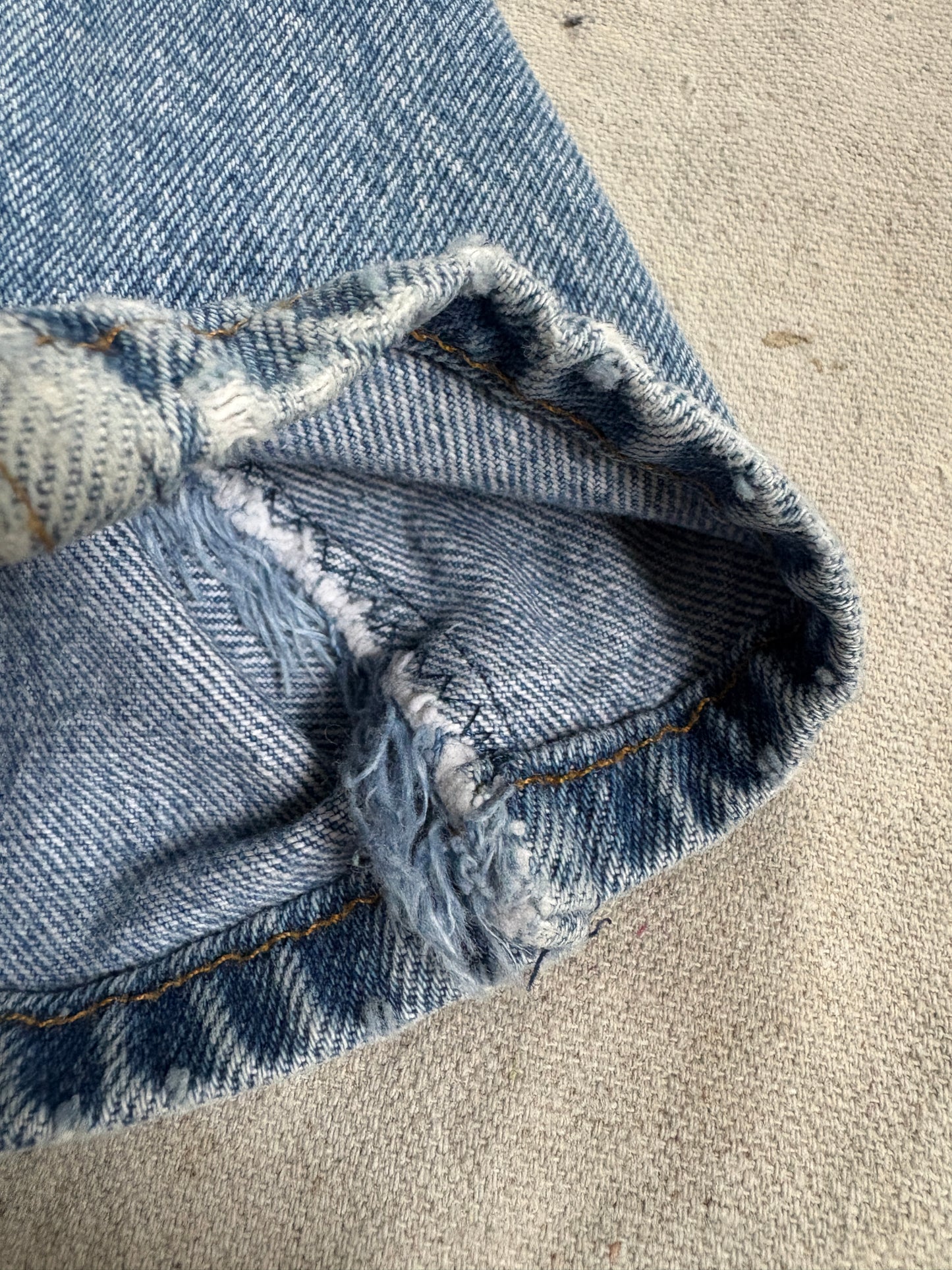 Vintage 90s Levi’s 501 Jeans