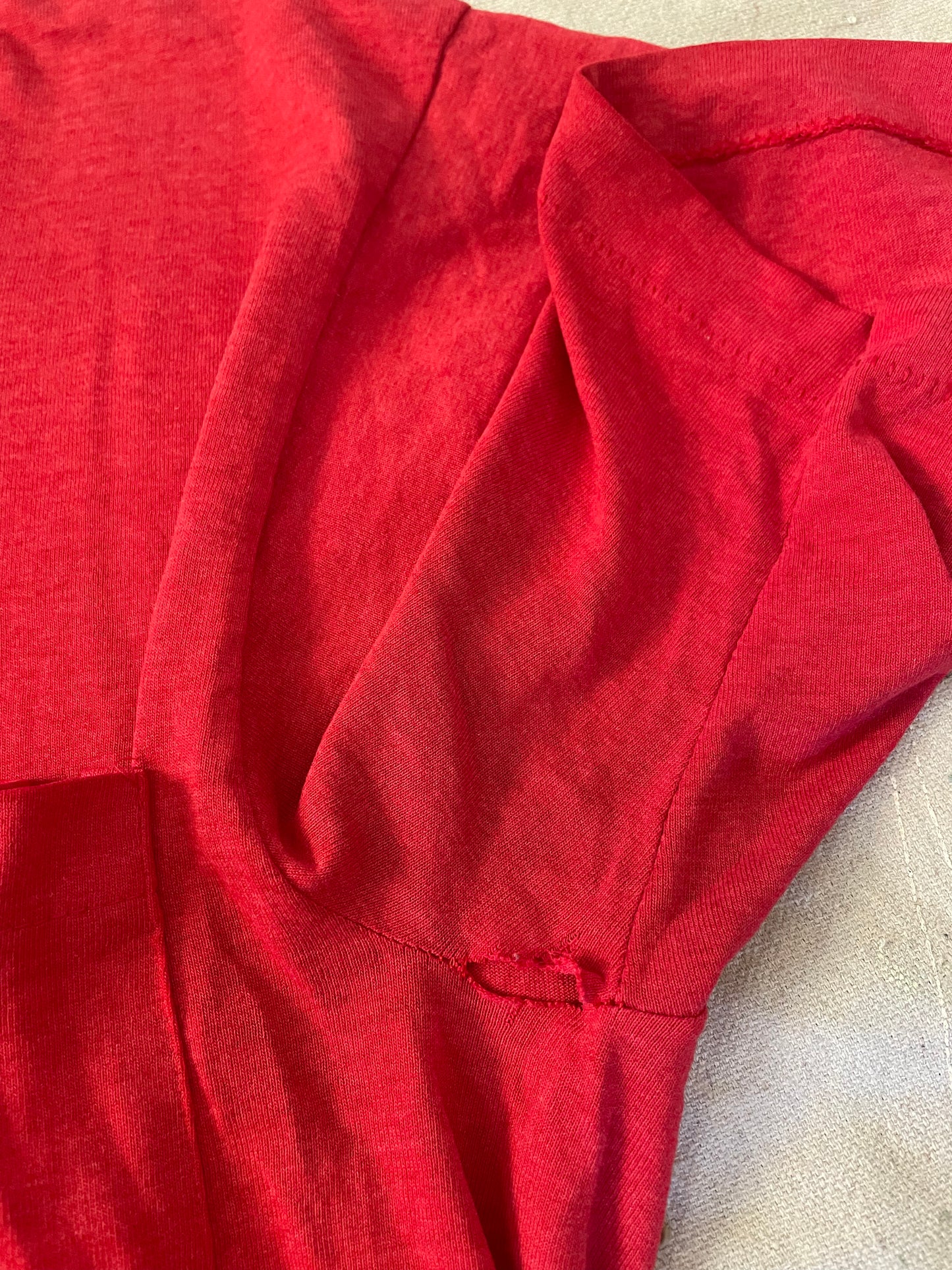 80s Blank Faded Red Pocket Tee