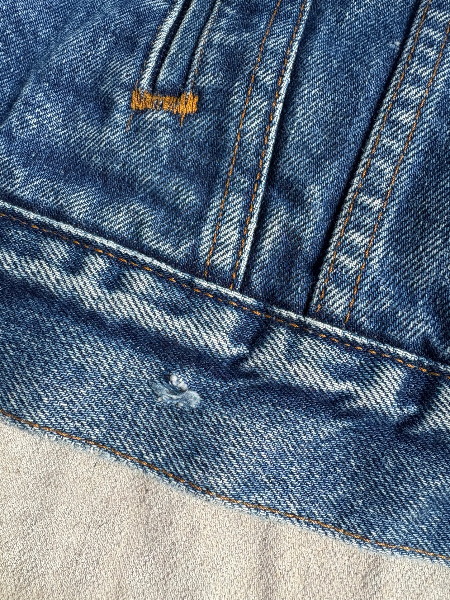 80s Sherpa Lined Levi’s Trucker Jean Jacket