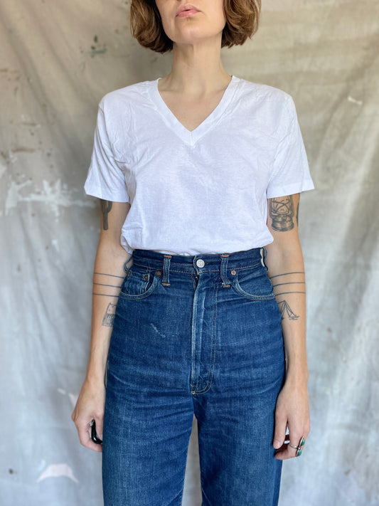 90s Blank White Tee