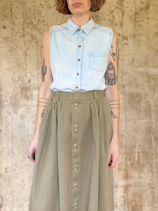 90s Chambray Sleeveless Shirt