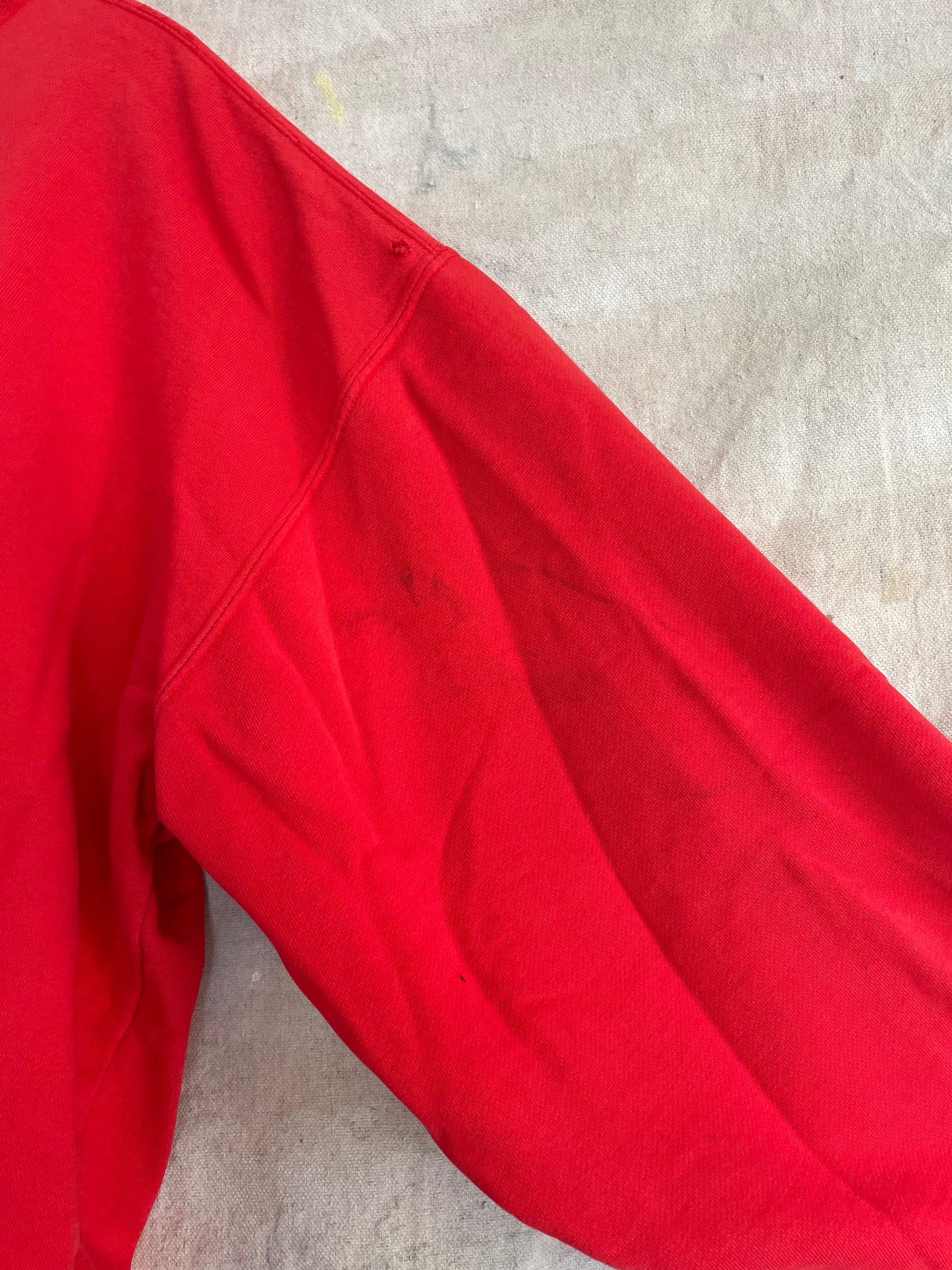 90s Blank Red Gap Sweatshirt