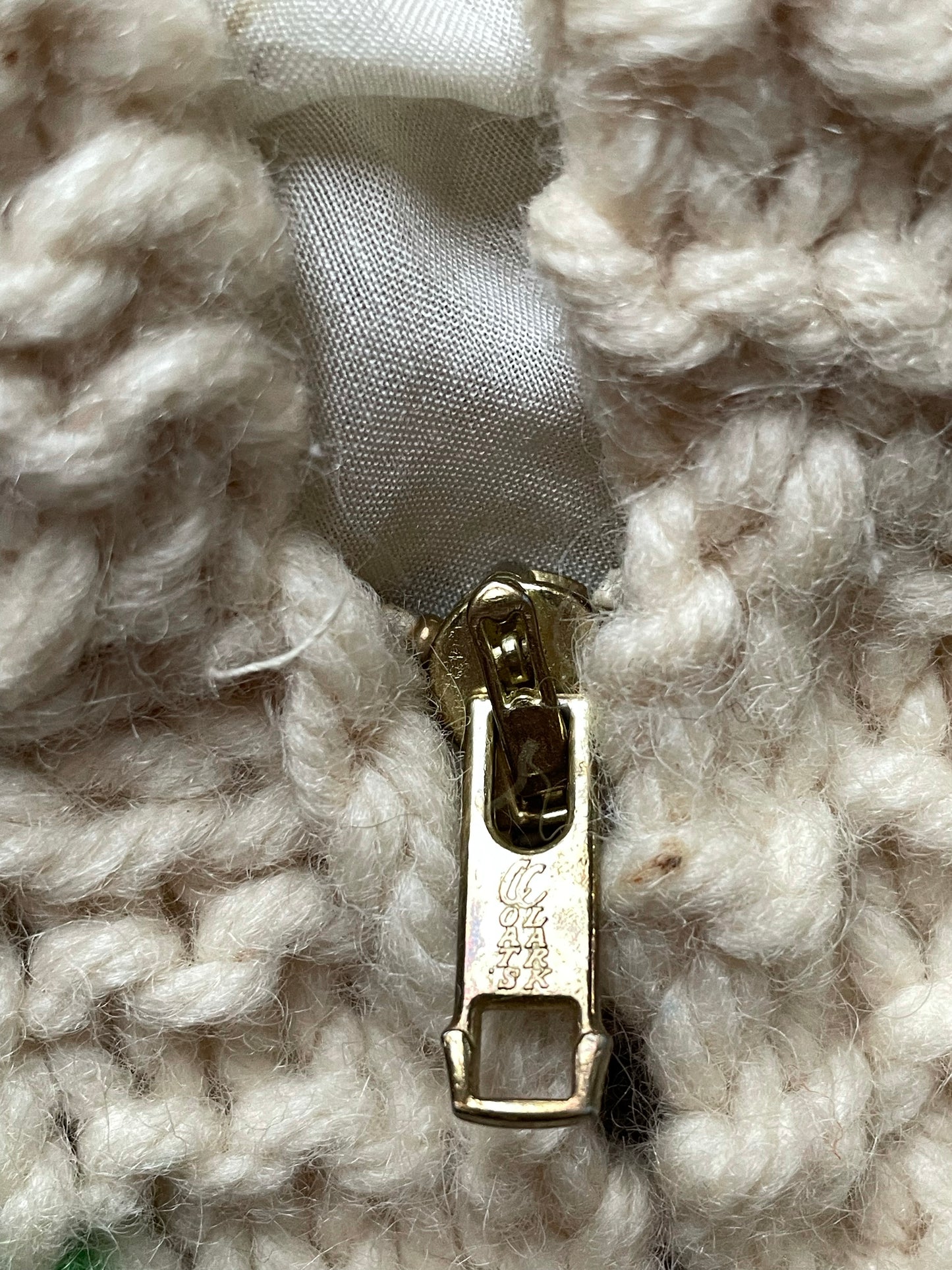 Ivory Mary Maxim “The Skiers” Sweater 
