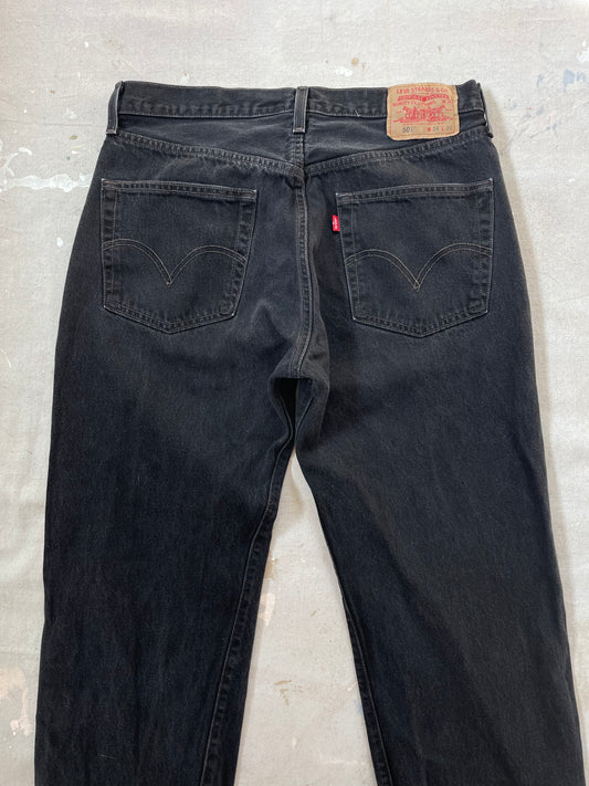 90s Black Levi’s 501