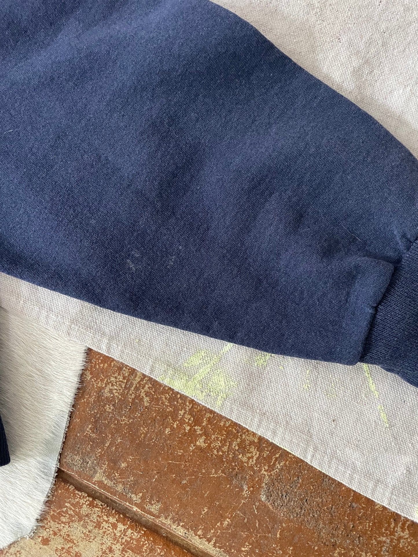 90s Jerzees Blank Navy Blue Sweatshirt