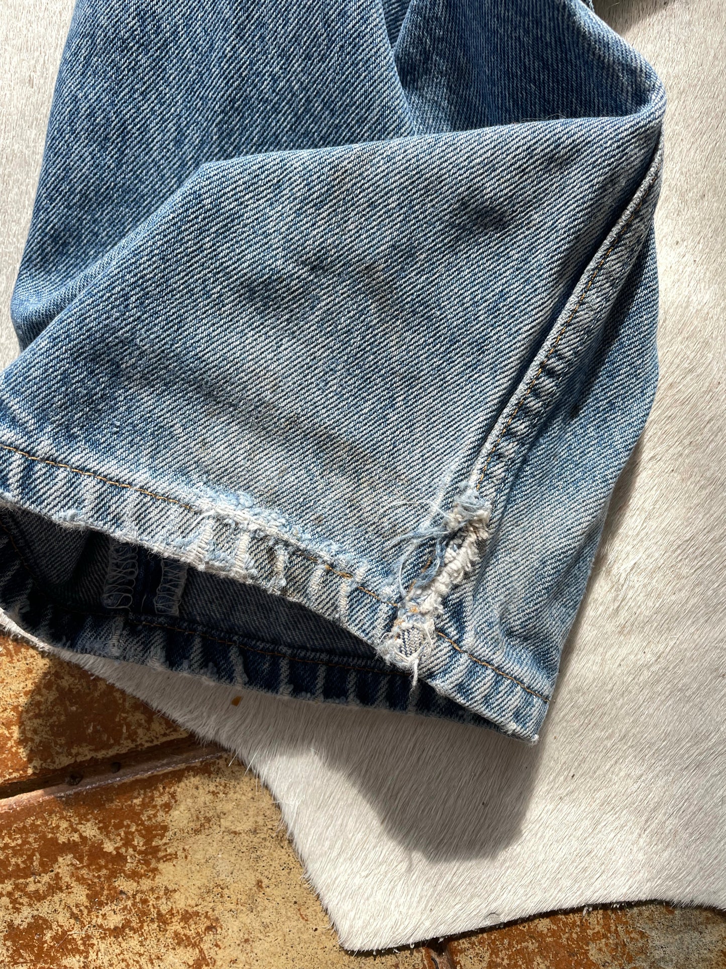 90s Levi’s 501xx Jeans