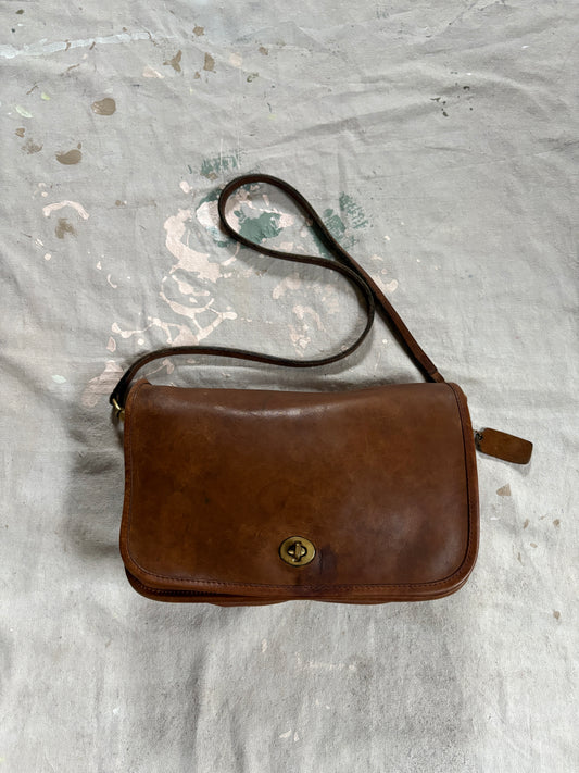 Vintage Coach Penny Pocket Crossbody Purse