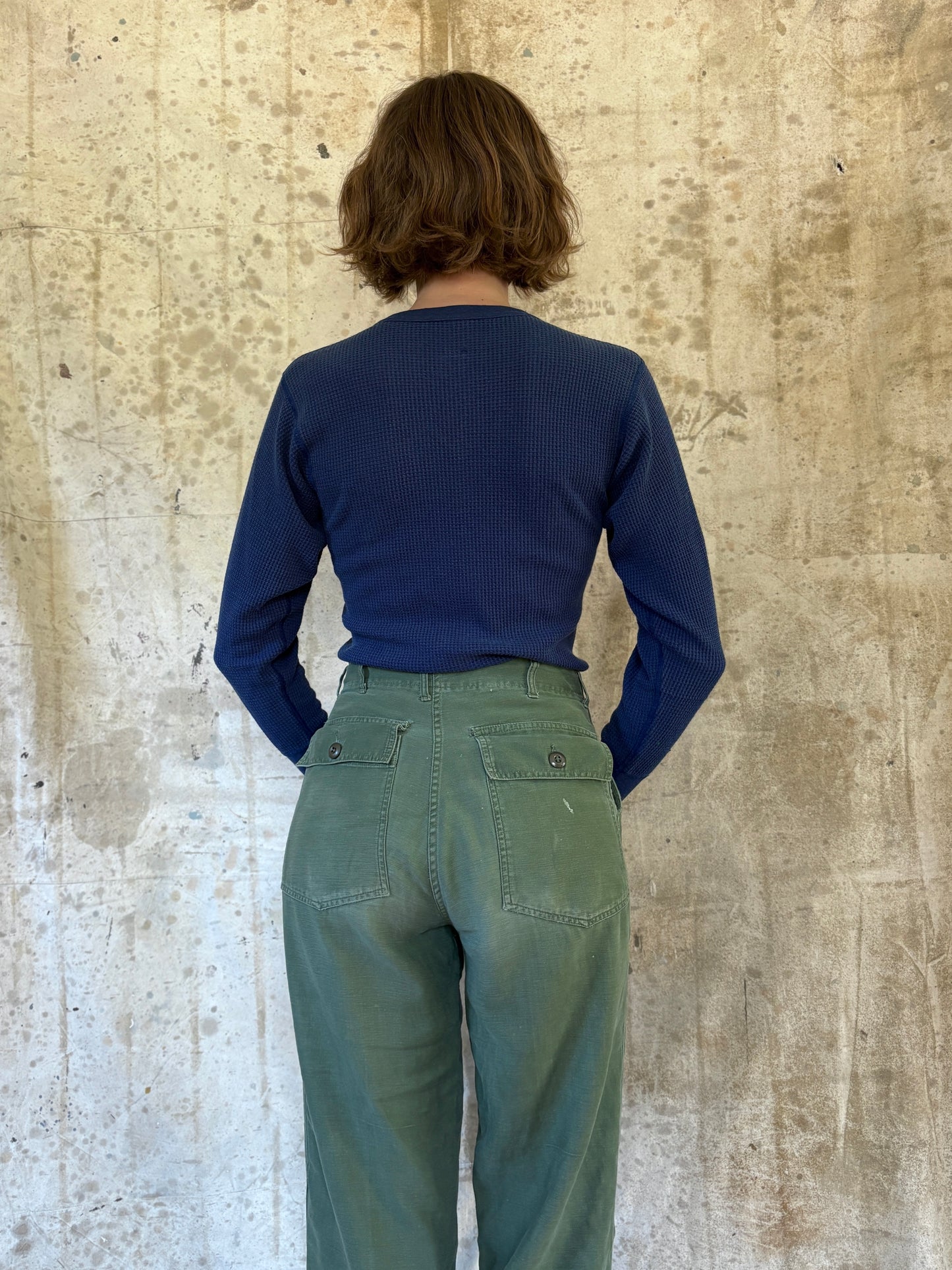Vintage 80s/90s Blank Navy Blue Thermal Shirt