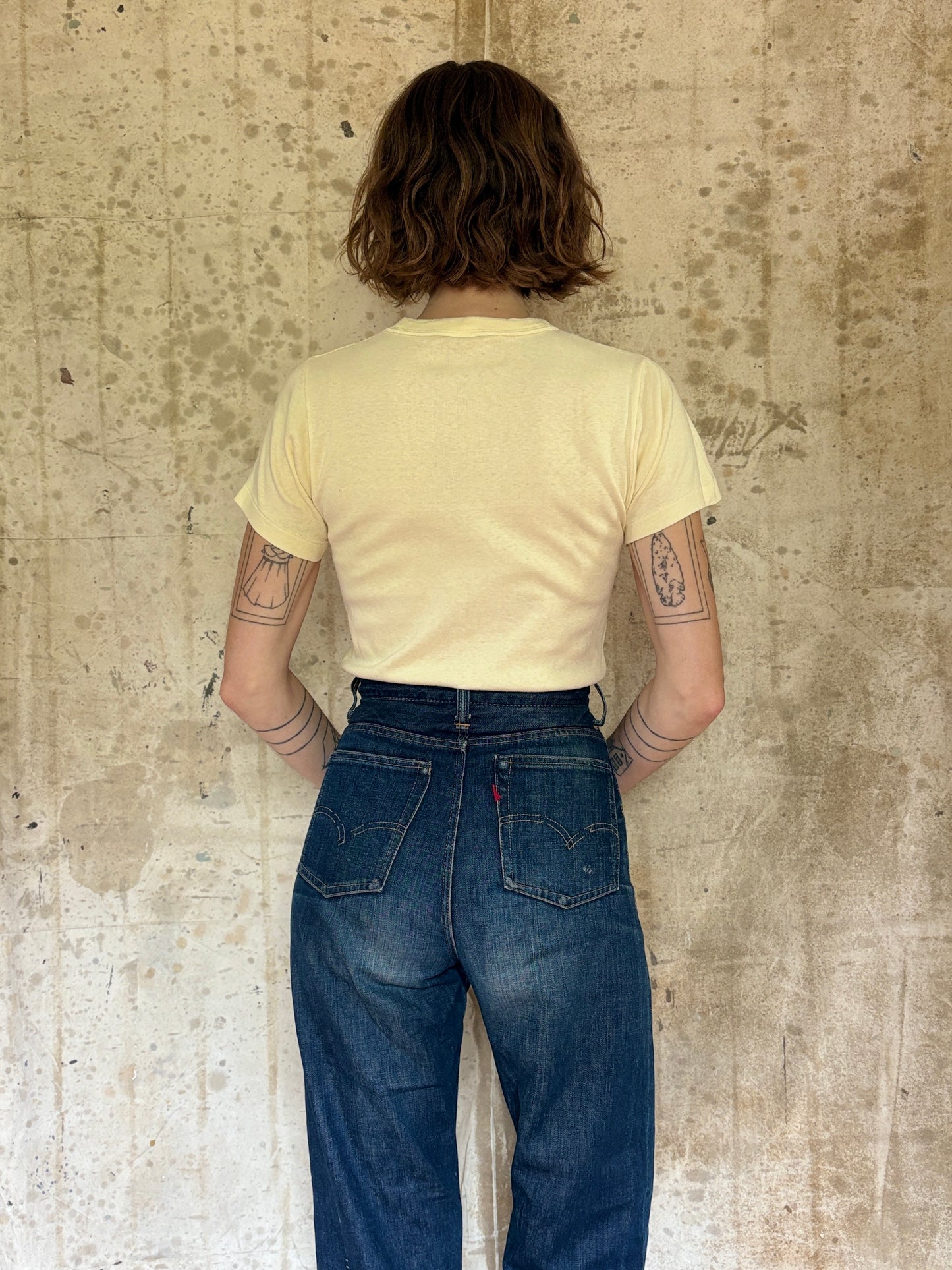 Vintage 60s Blank Off- White Hanes Tee
