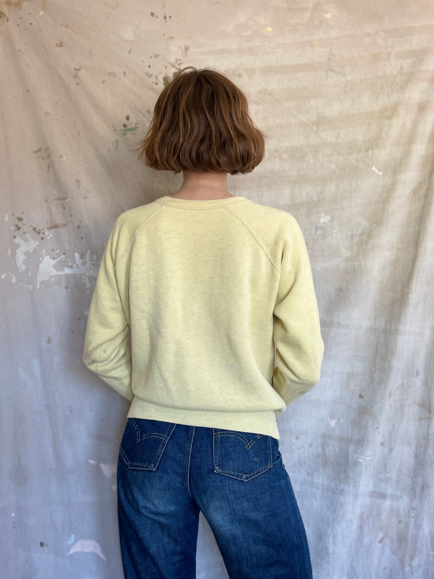 60s Pale Yellow Sweatshirt