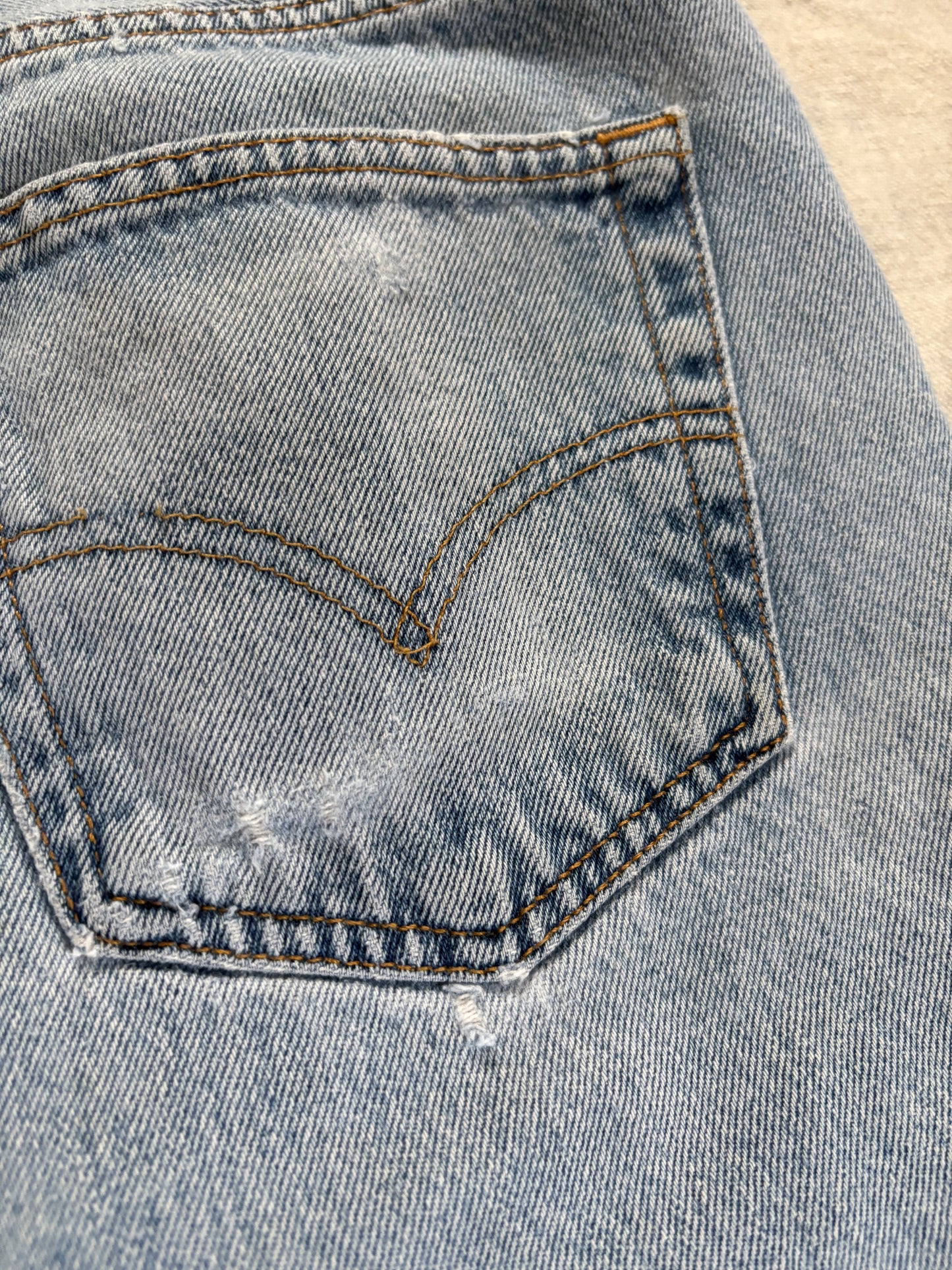 90s Levi’s 501 Jeans