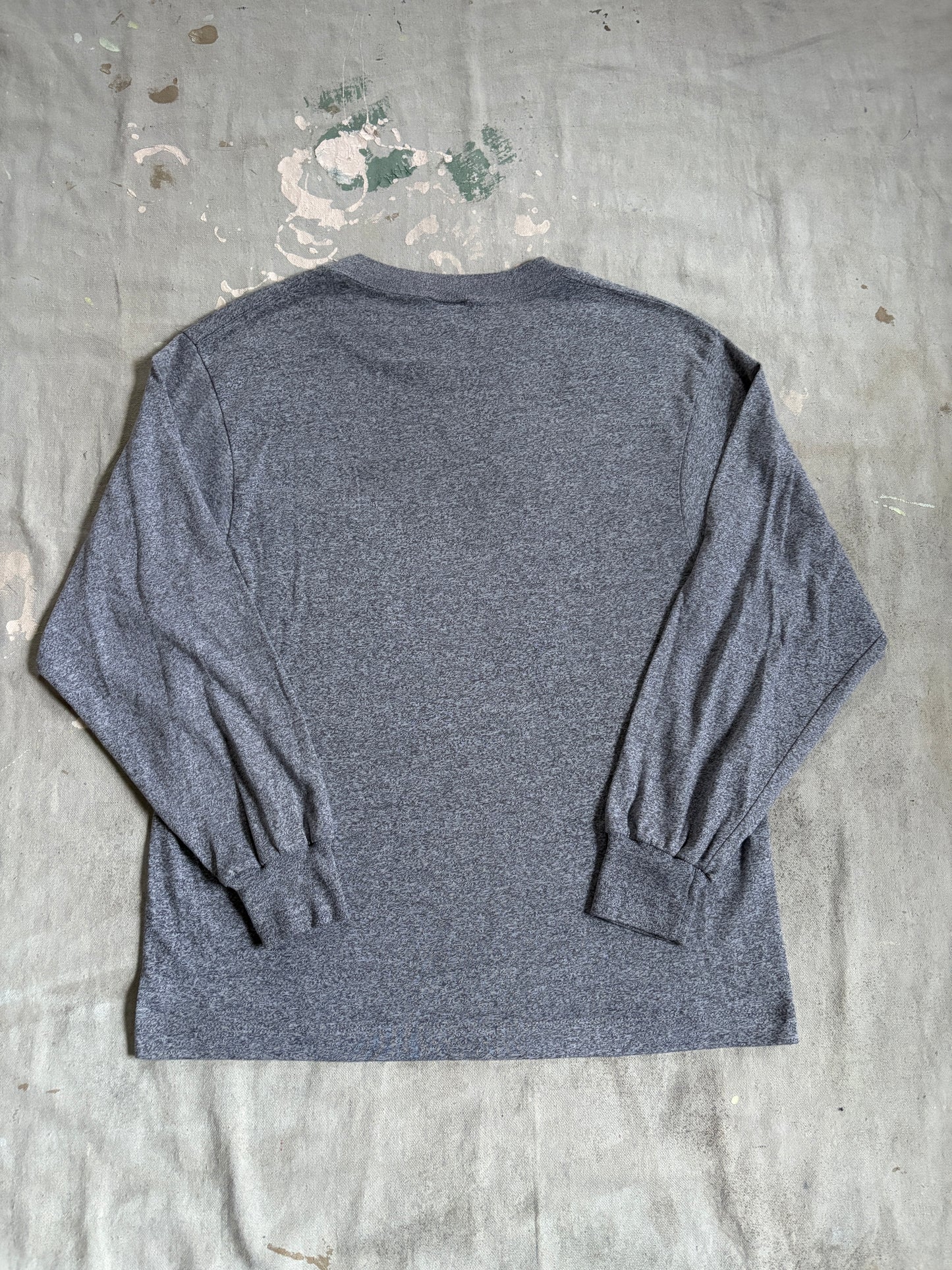 90s Blank Gray Pocket Tee Long Sleeve