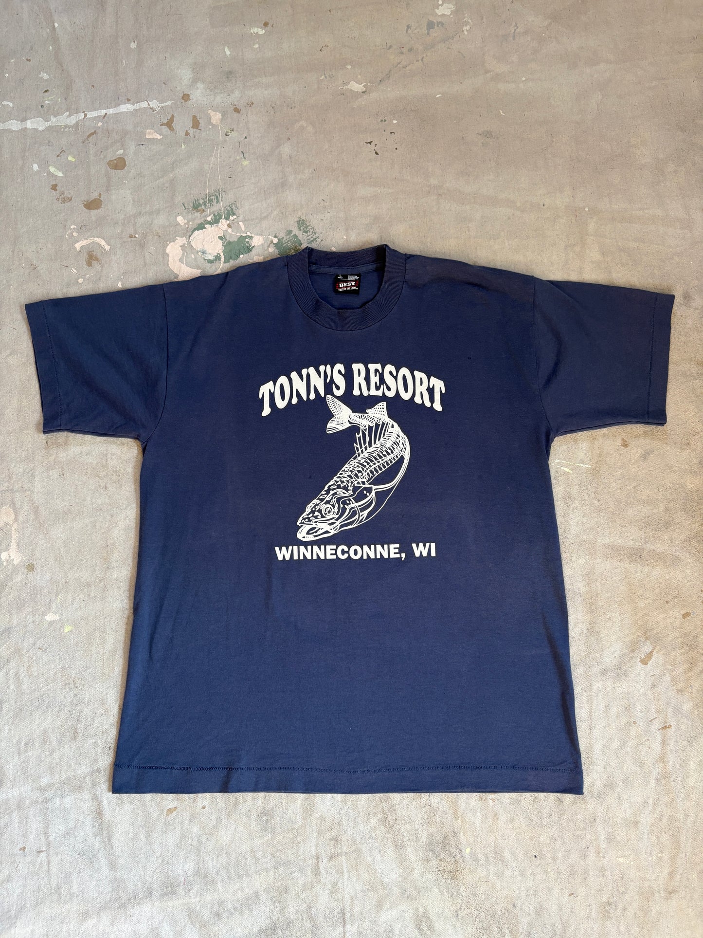 80s Tonn’s Resort, Winneconne Wisconsin Fish Tee