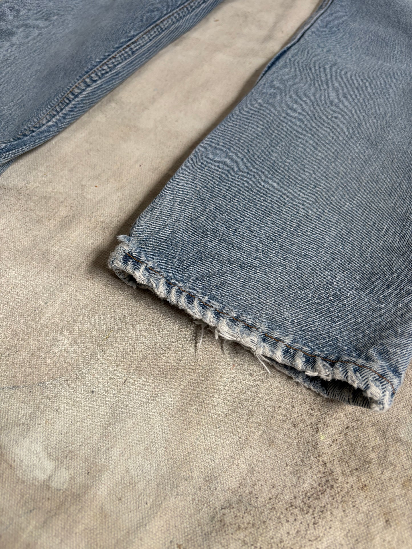 90s Levi’s 501 Jeans