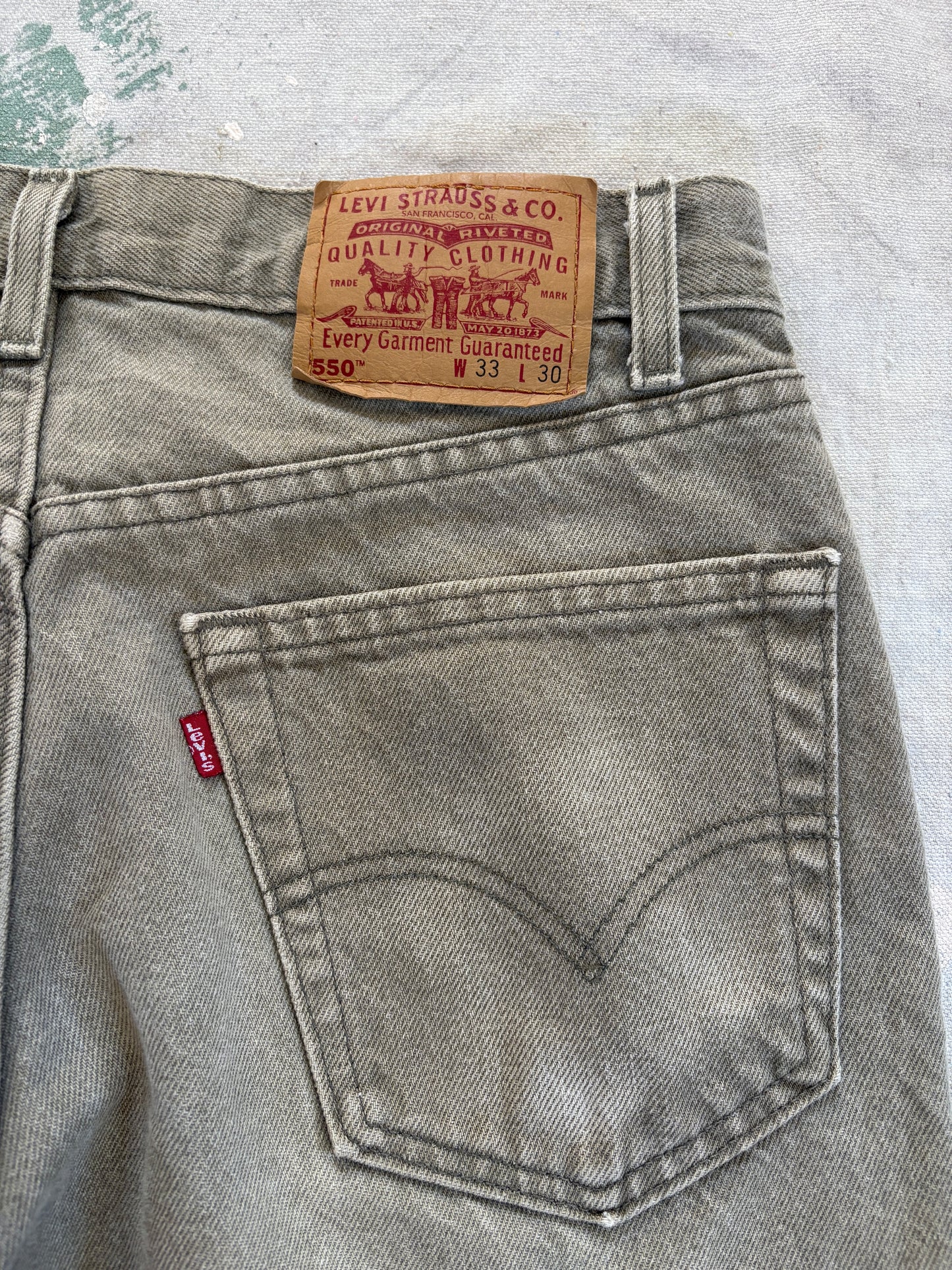 Vintage 90s Gray Green Levi’s 550 Jeans 32x30
