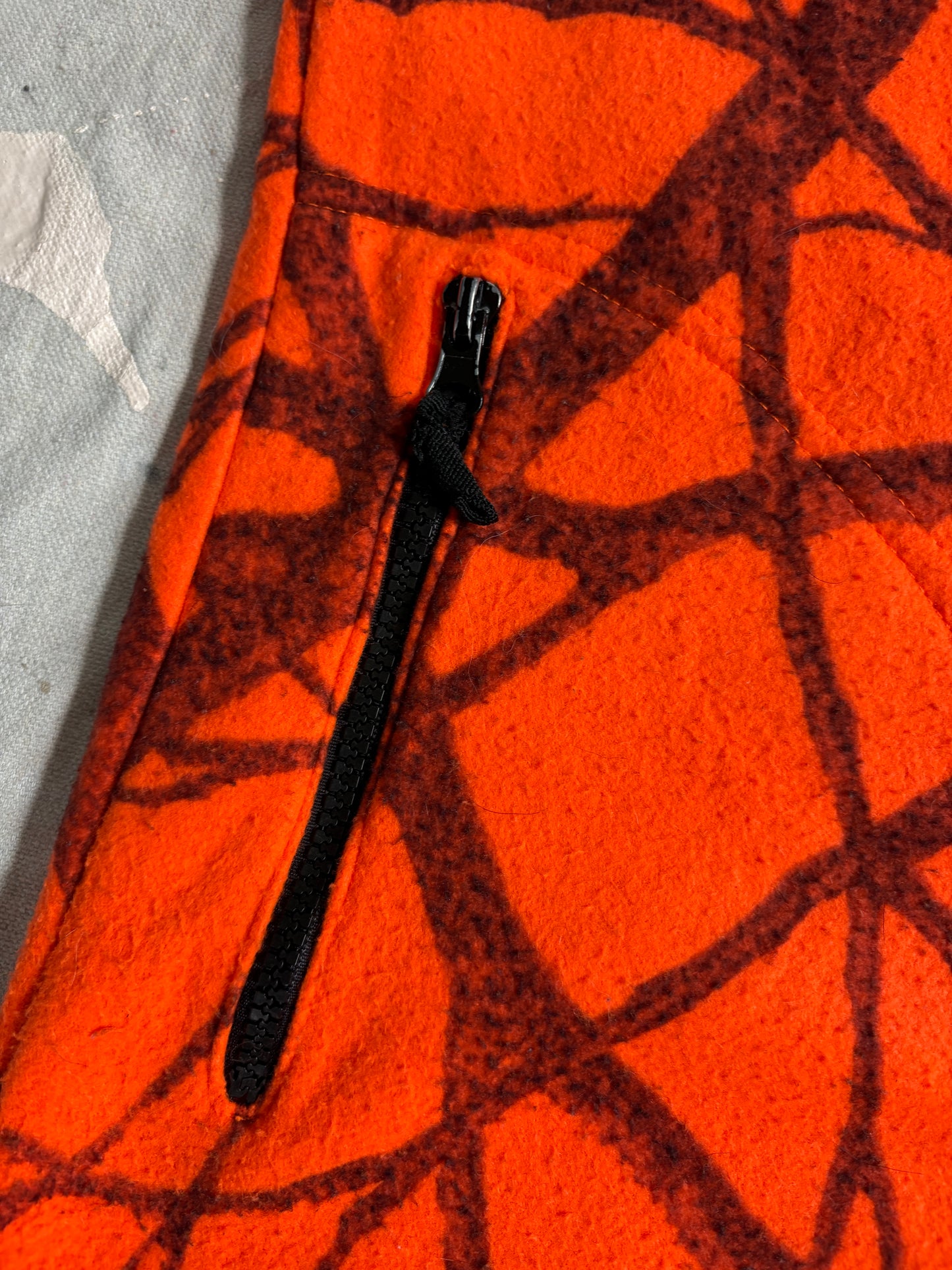 Vintage 90s/Y2K WFS Fleece Safety Orange Camo Vest