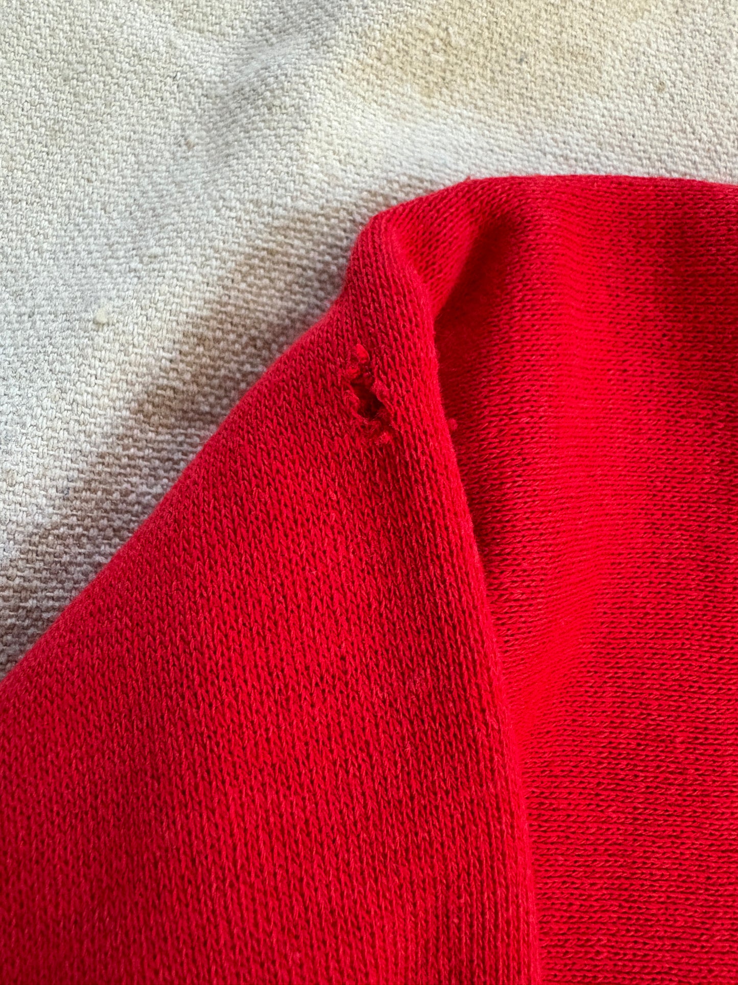 70s/80s Blank Red Sweatshirt
