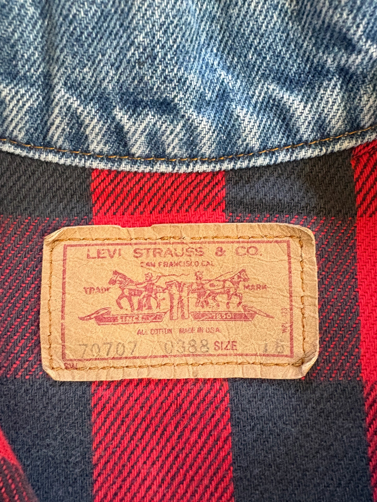 80s Buffalo Plaid Flannel Lined Levi’s Trucker Jean Jacket
