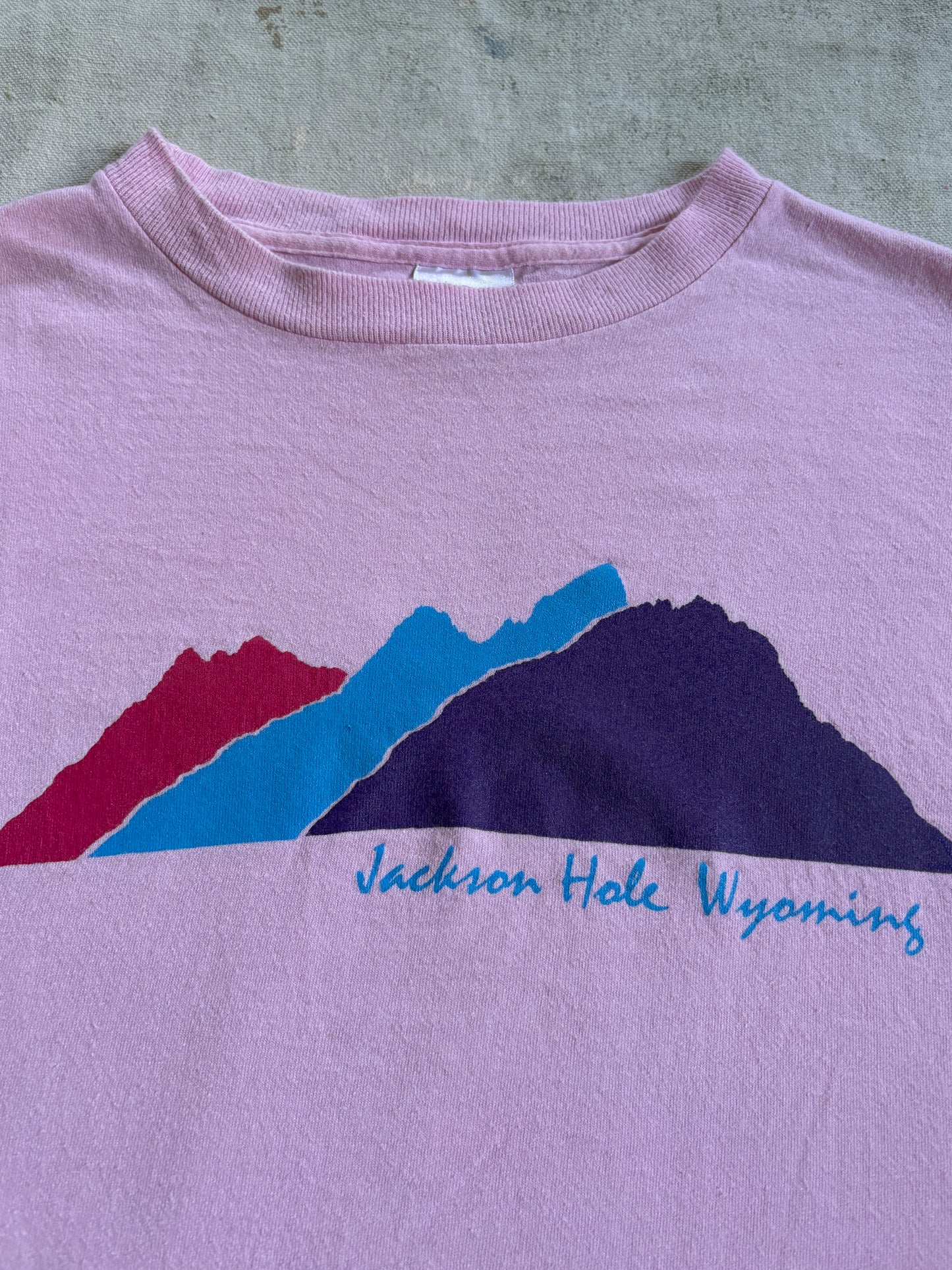 Vintage 80s Jackson Hole Wyoming Mountains Tee