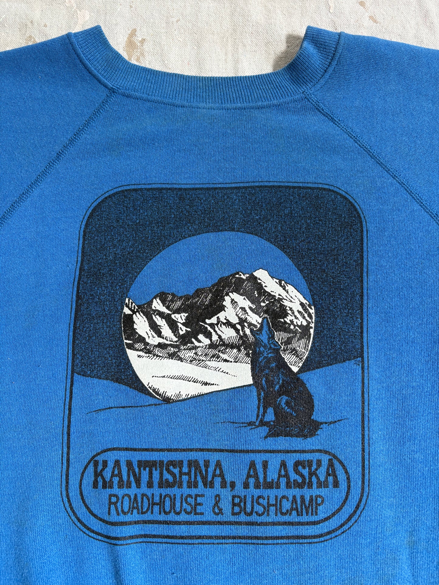 Vintage 80s Kantishna Alaska Howling Wolf Sweatshirt