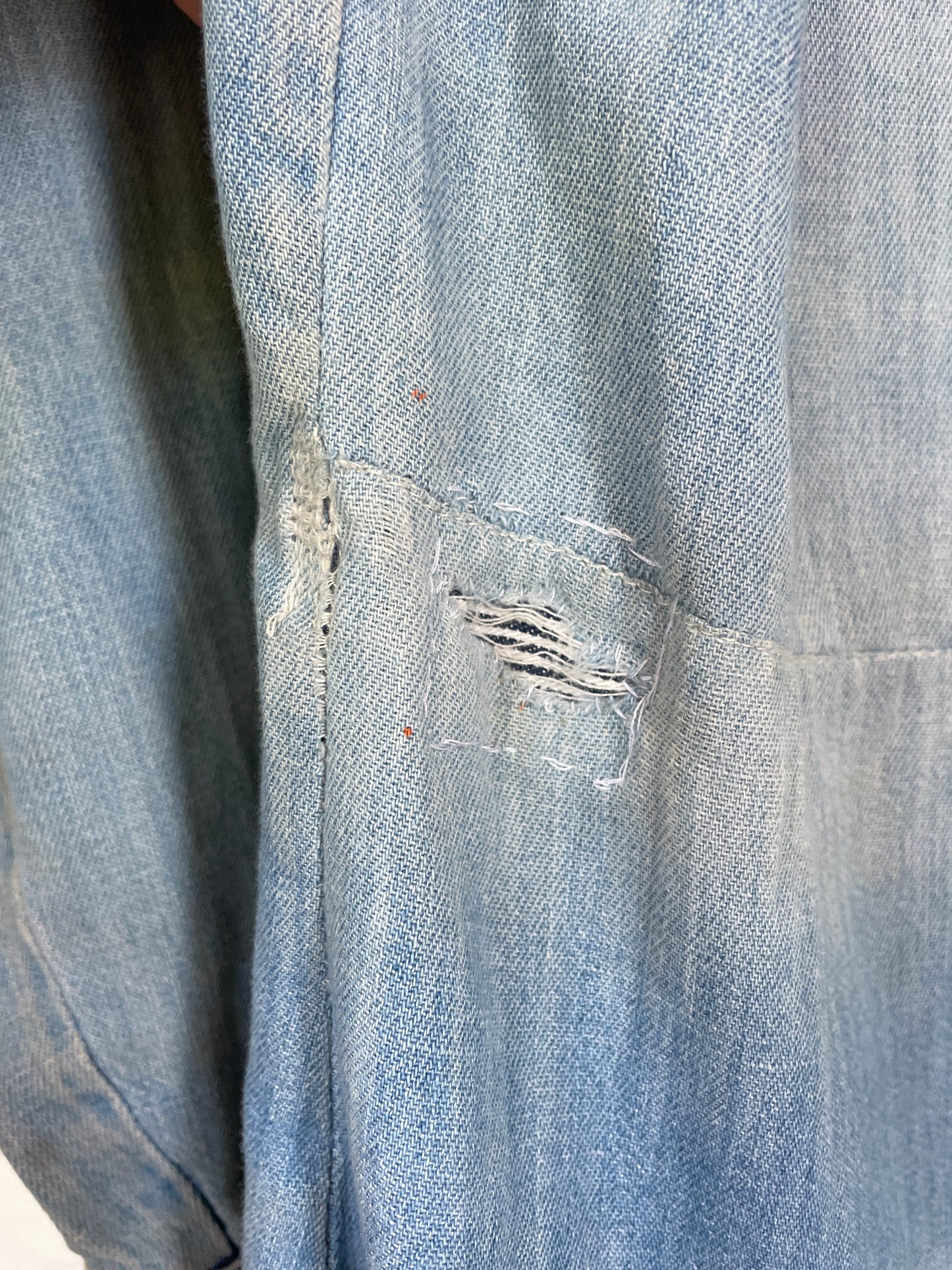 70s Wrangler Pearl Snap Chambray Shirt