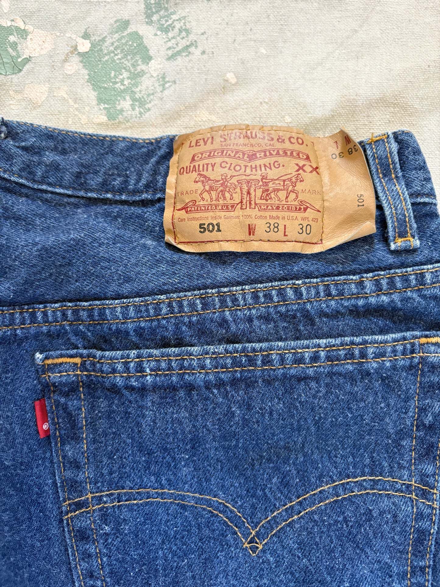 Vintage 90s Levi’s 501 Jeans
