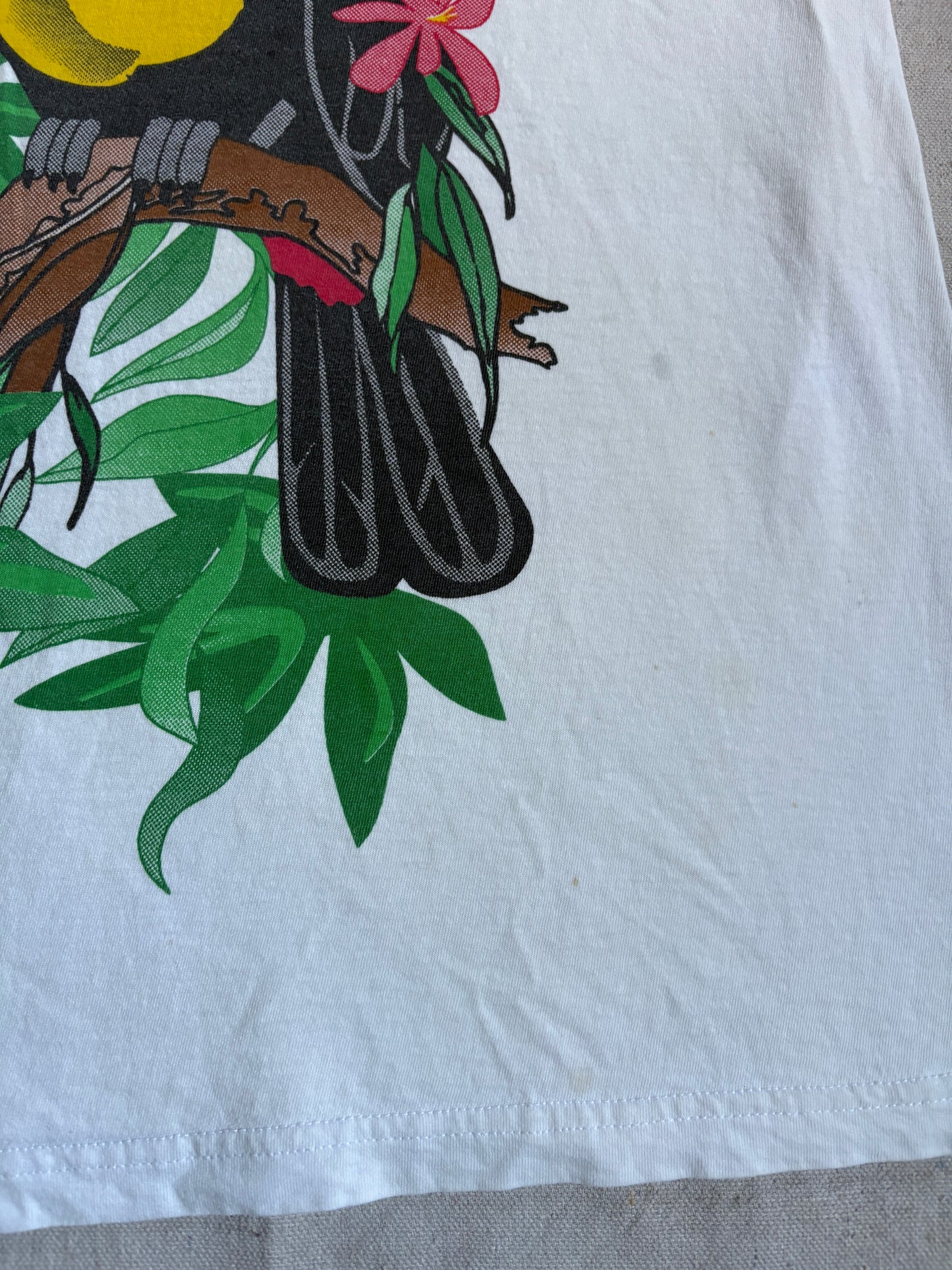 Vintage 90s Cancun Mexico Toucan Tee