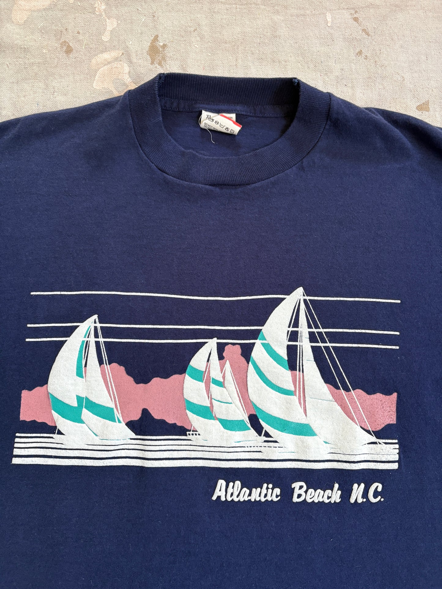 Vintage 80s/90s Atlantic Beach North Carolina Sailboat Tee