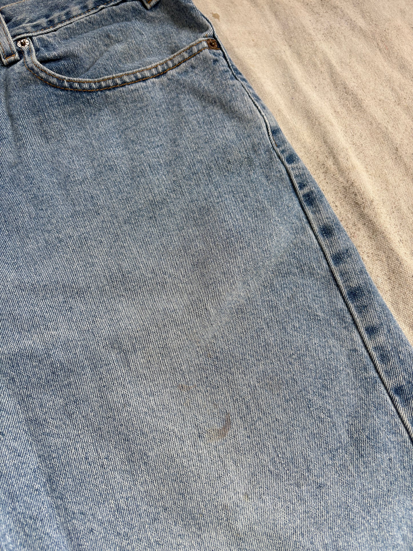Vintage 90s Levi’s 550 Jean Shorts
