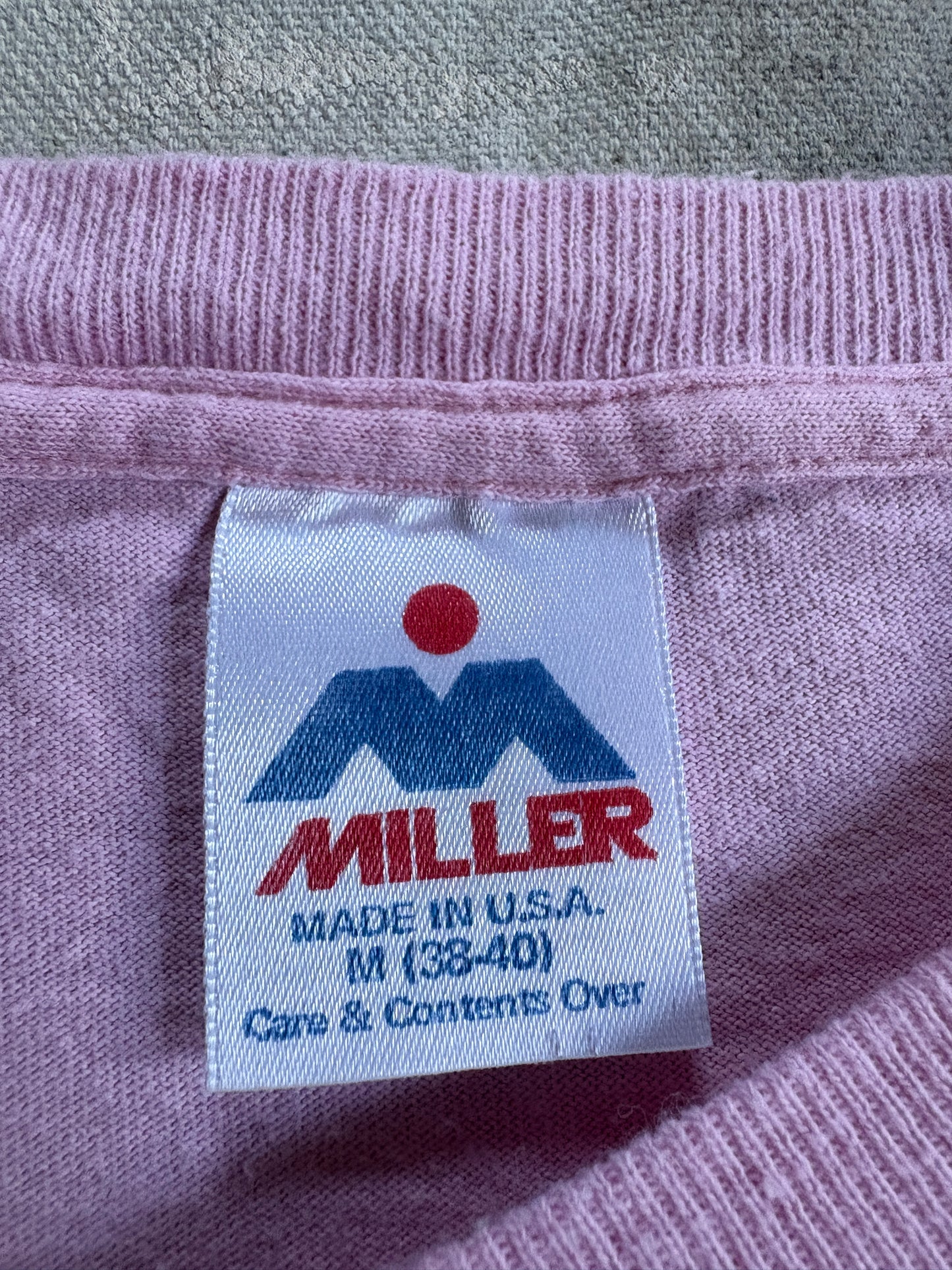 Vintage 80s Jackson Hole Wyoming Mountains Tee