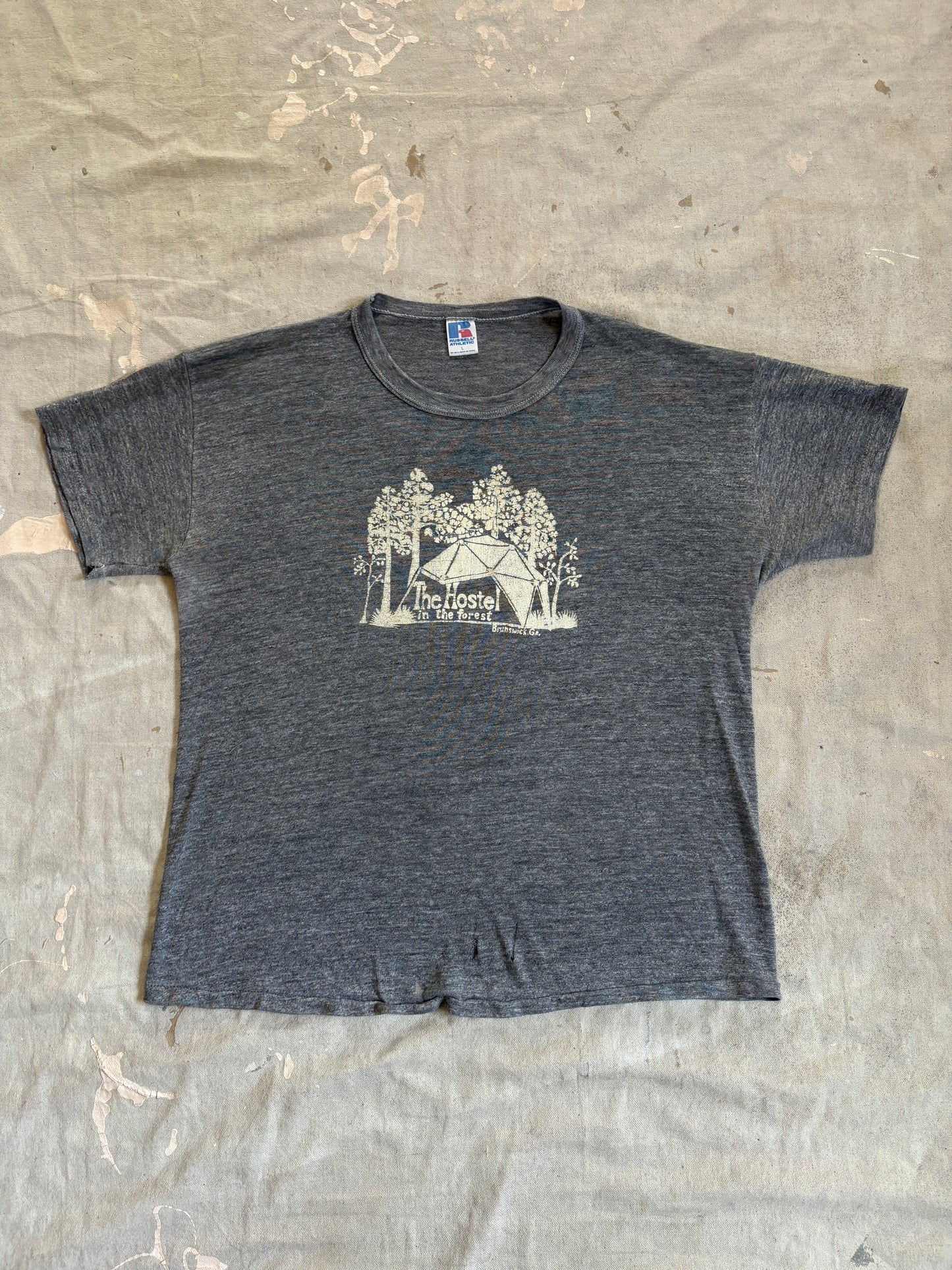 Vintage 90s The Hostel In The Forest Brunswick Georgia Tee