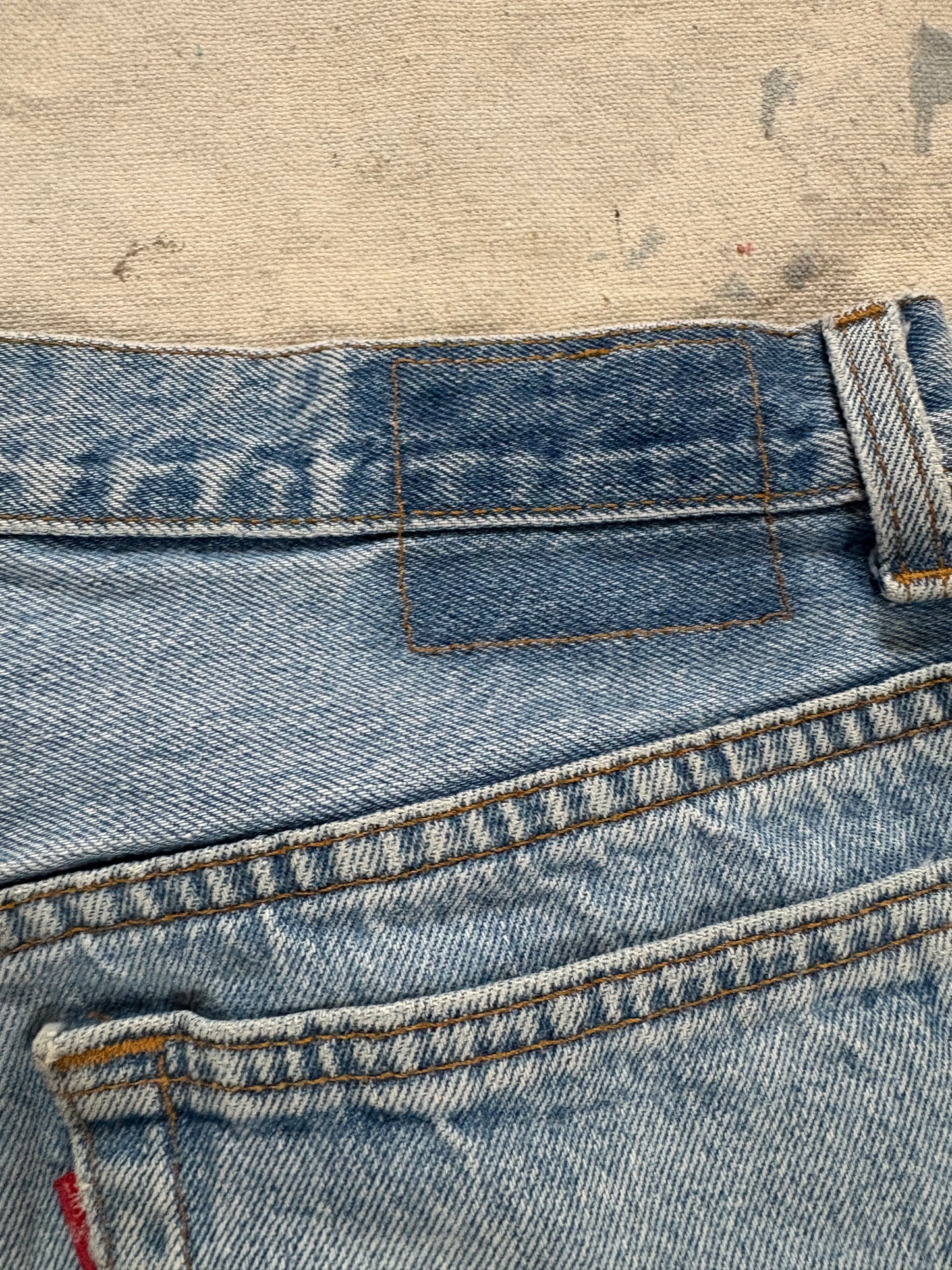 Vintage 90s Levi’s 501 Jeans