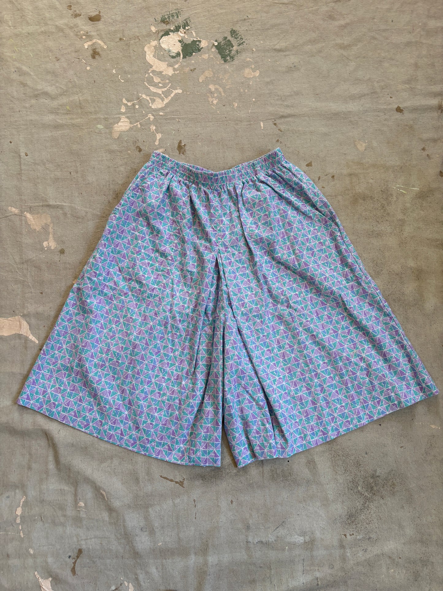Vintage 80s Jantzen Geometric 2pc Set Blouse And Shorts