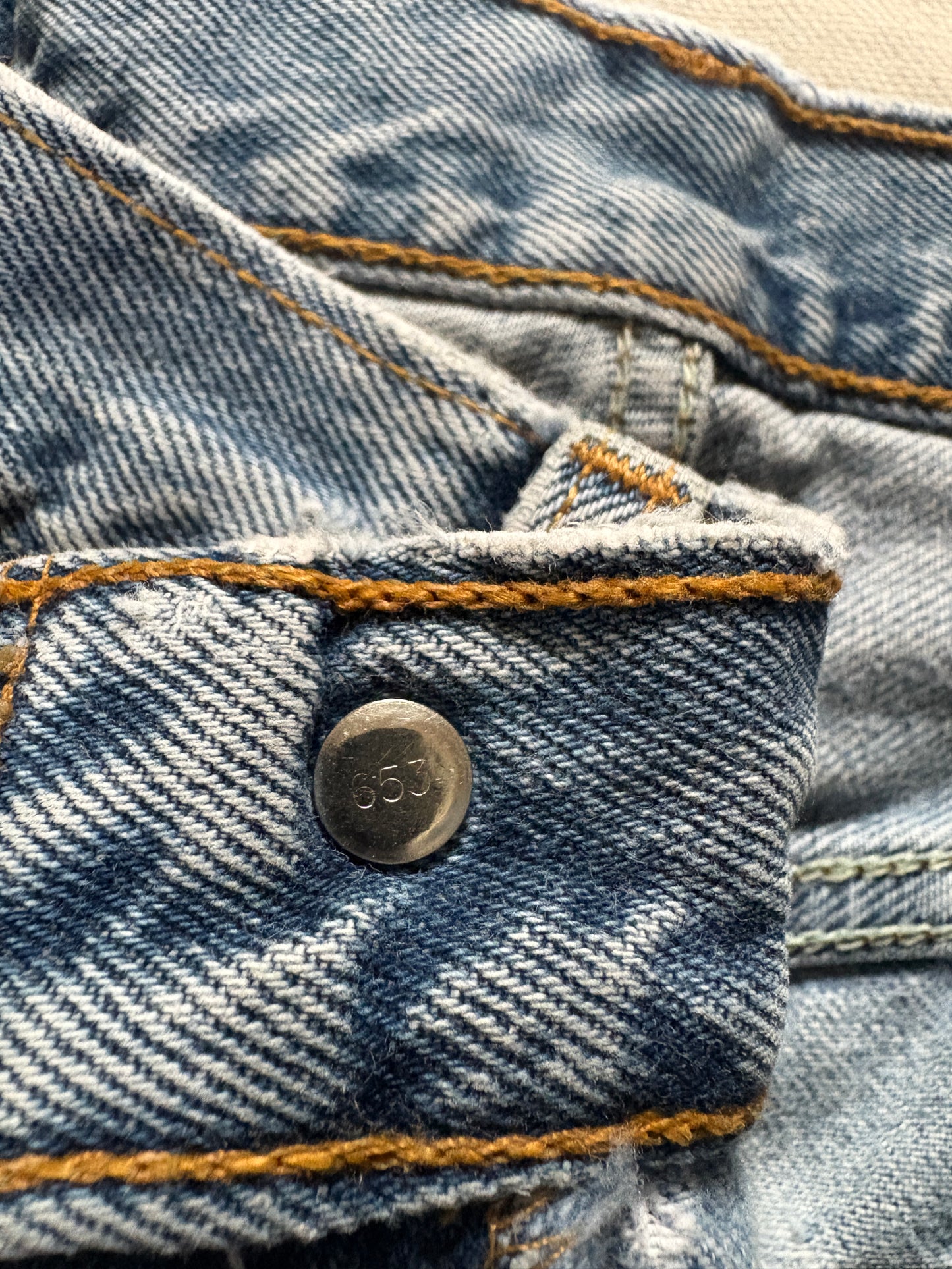 90s Levi’s 501 Jeans