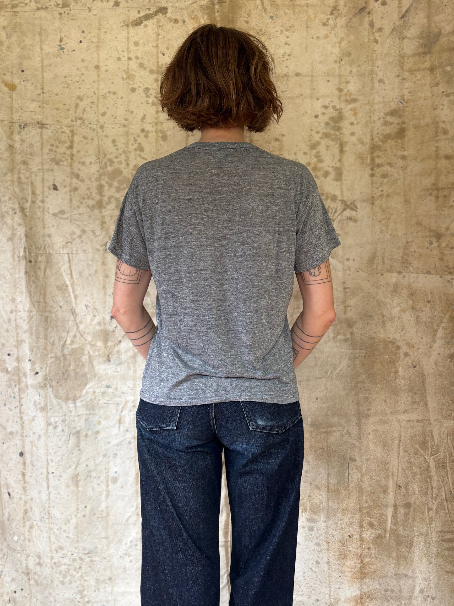 Vintage 90s The Hostel In The Forest Brunswick Georgia Tee