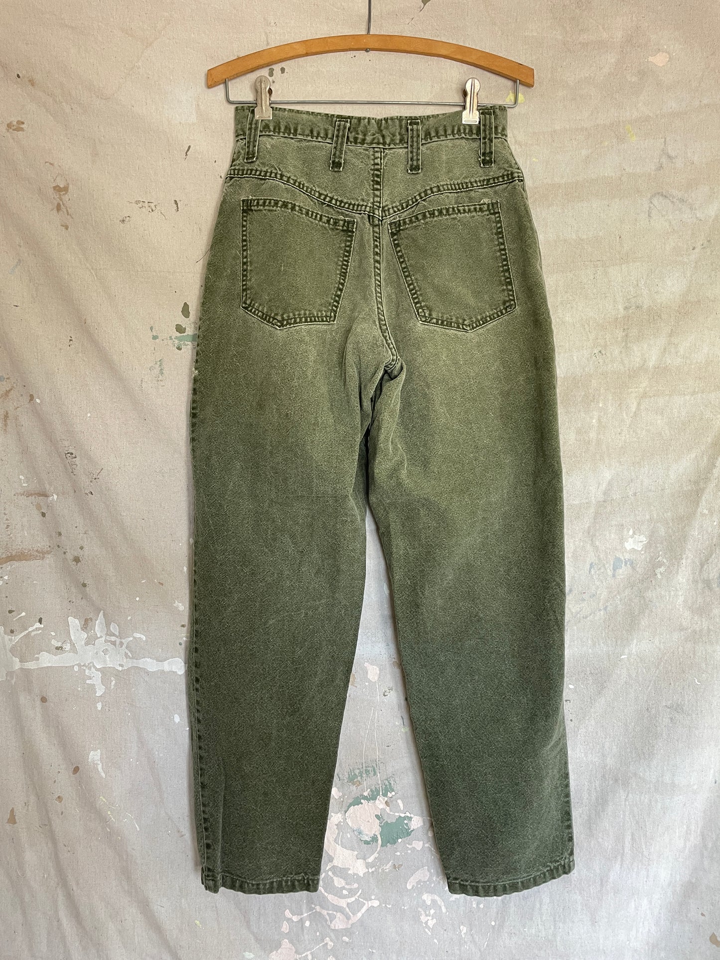 90s Olive Green Tapered Jeans