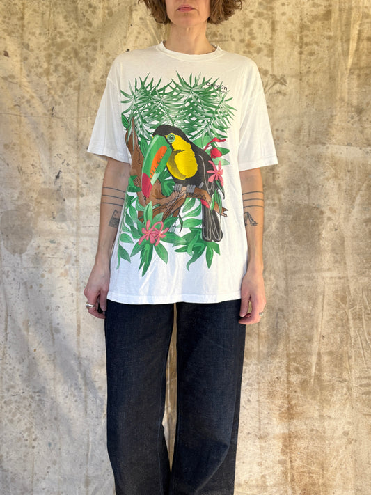 Vintage 90s Cancun Mexico Toucan Tee