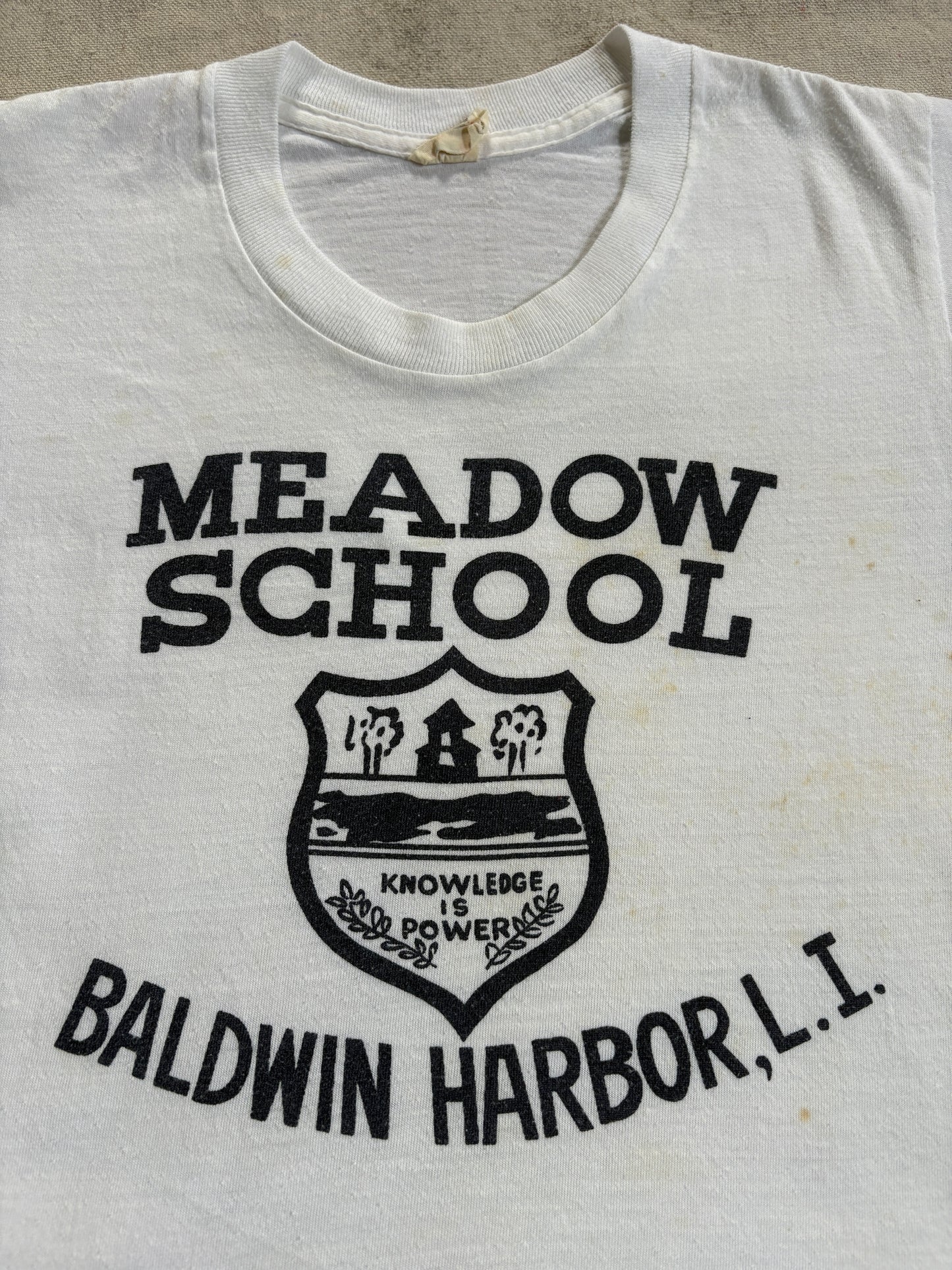 Vintage 70s Baldwin Harbor Long Island Meadow School Tee