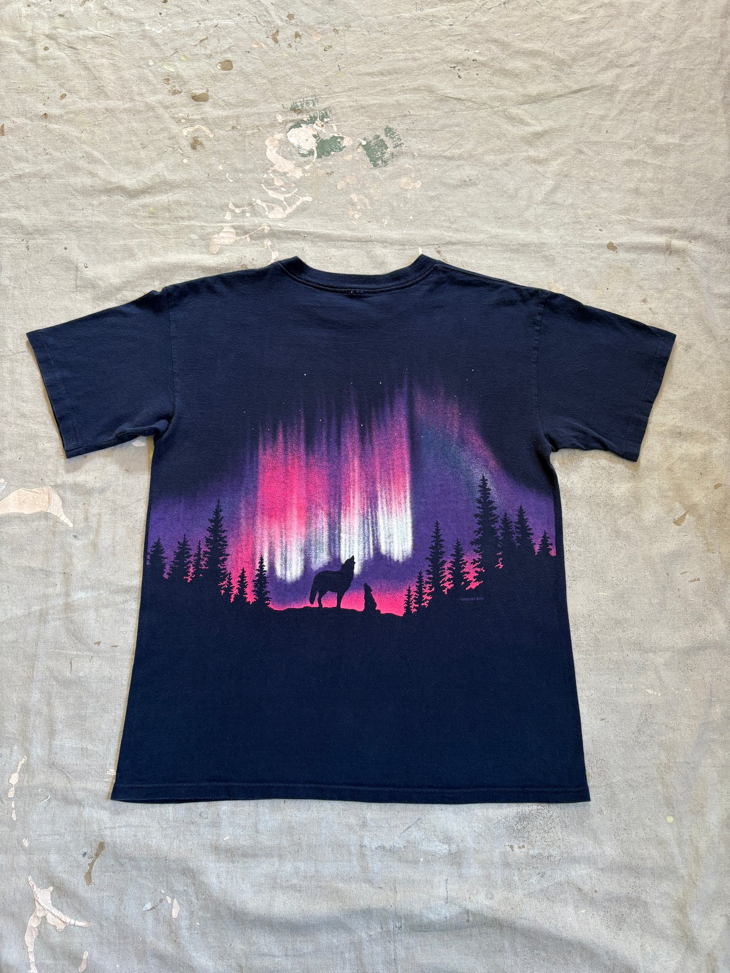 Vintage 90s Minnesota Howling Wolf Nature Tee