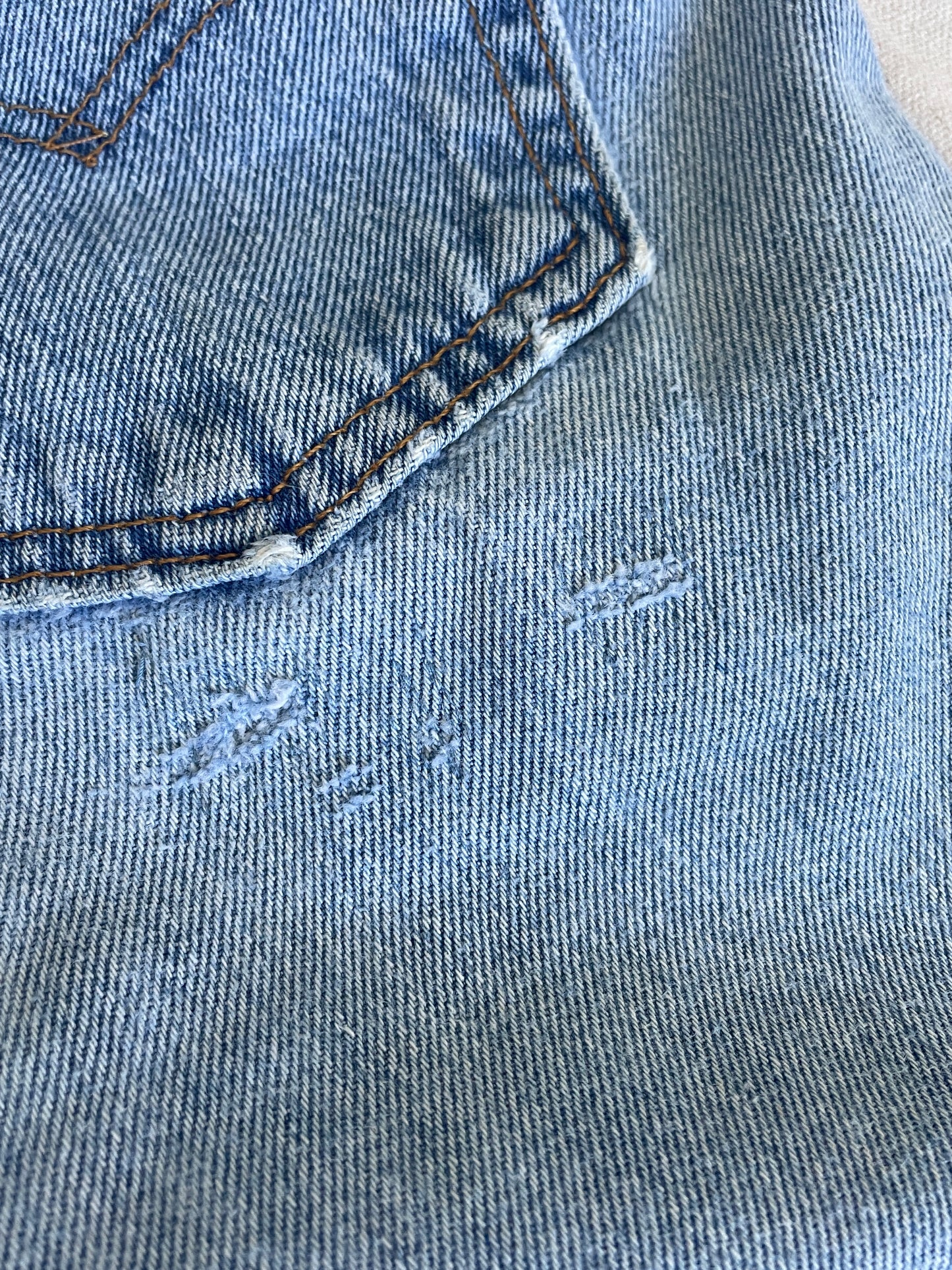 90s Levi’s 501s Jeans