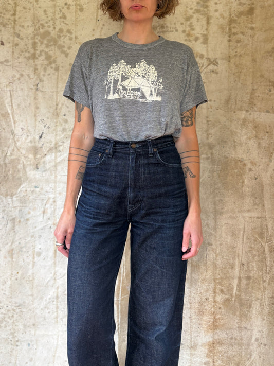 Vintage 90s The Hostel In The Forest Brunswick Georgia Tee