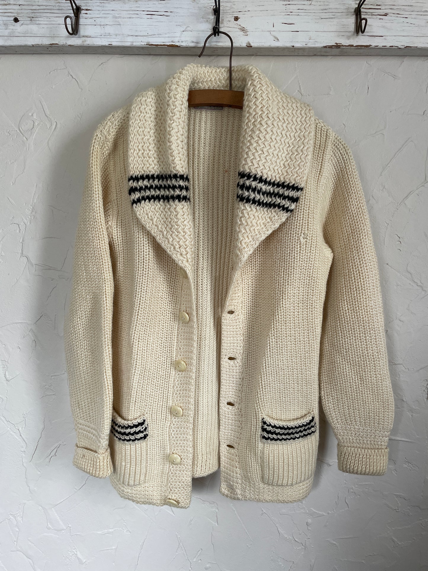 30s/40s Shawl Collar Curling Sweater