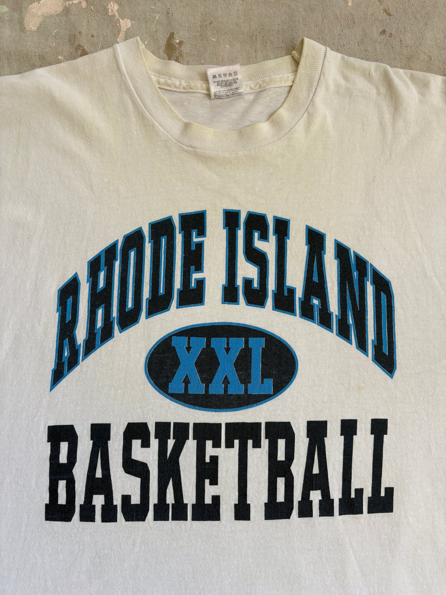 Vintage 90s Rhode Island Basketball Tee