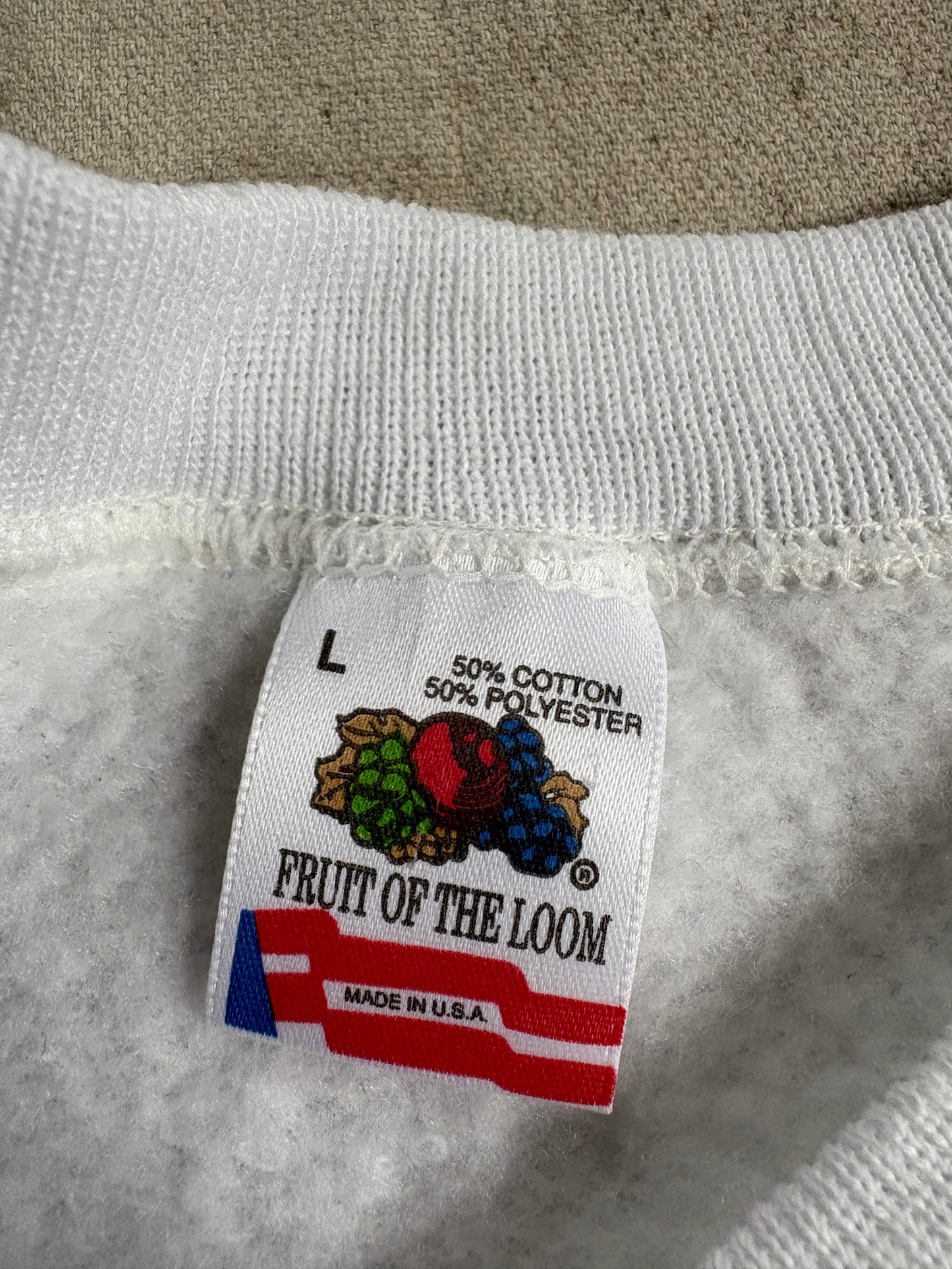 Vintage 90s Pixley Crest Sweatshirt