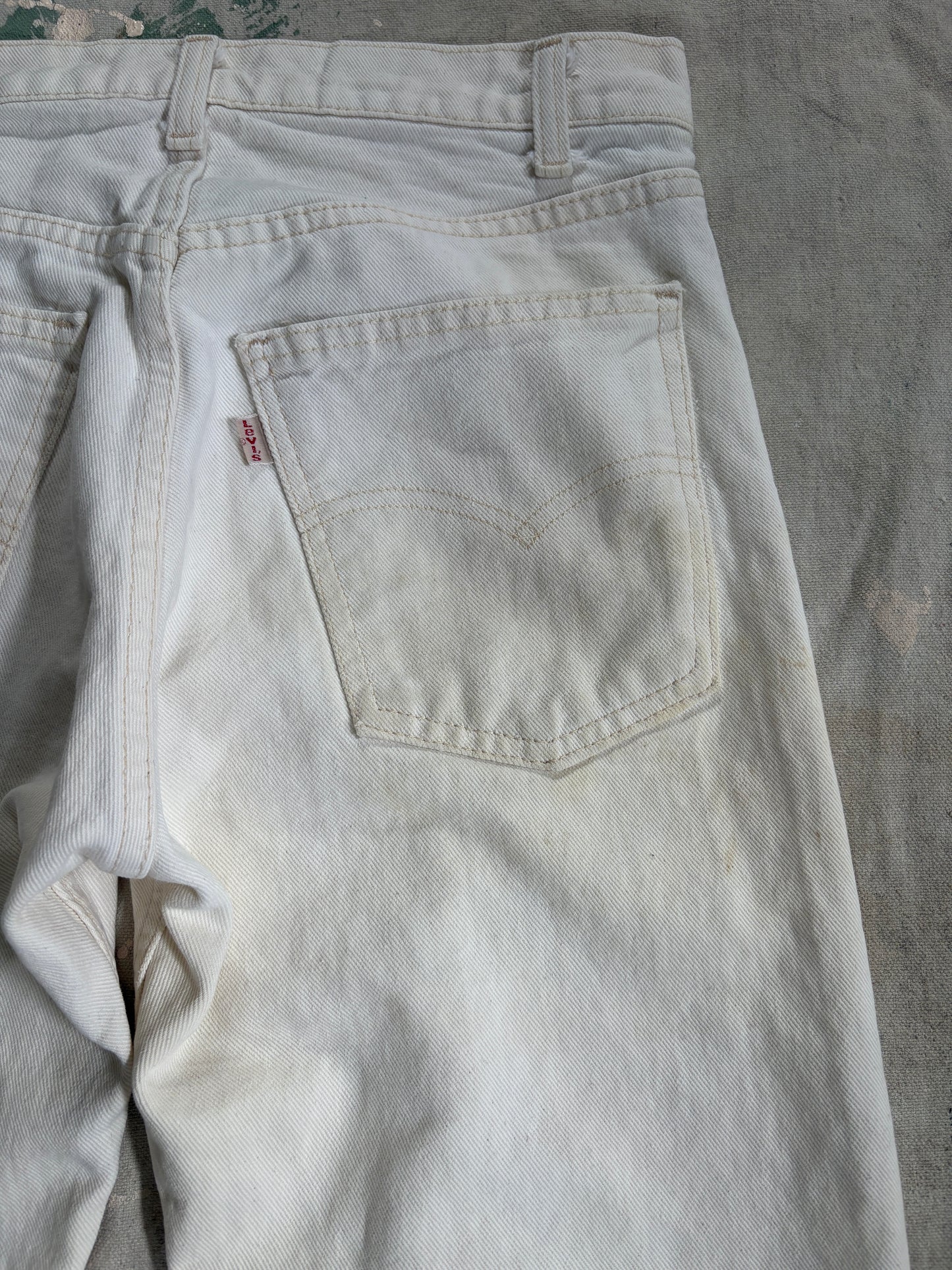 Vintage 80s Ecru Levi’s 505 Jeans
