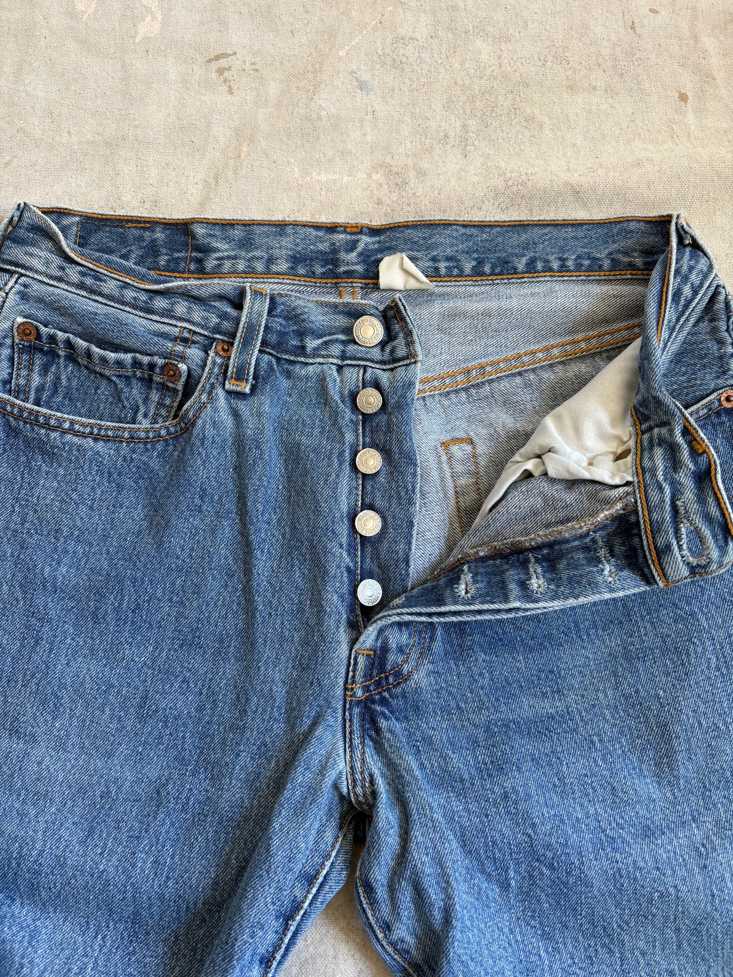 Vintage 90s Levi’s 501 Jeans