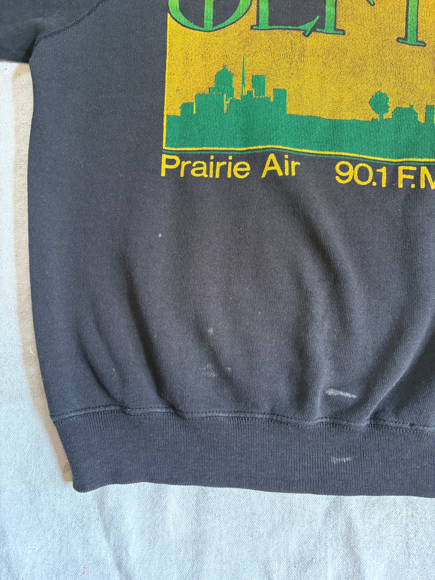 Vintage 80s 90.1Fm WEFT Prairie Air Radio Sweatshirt