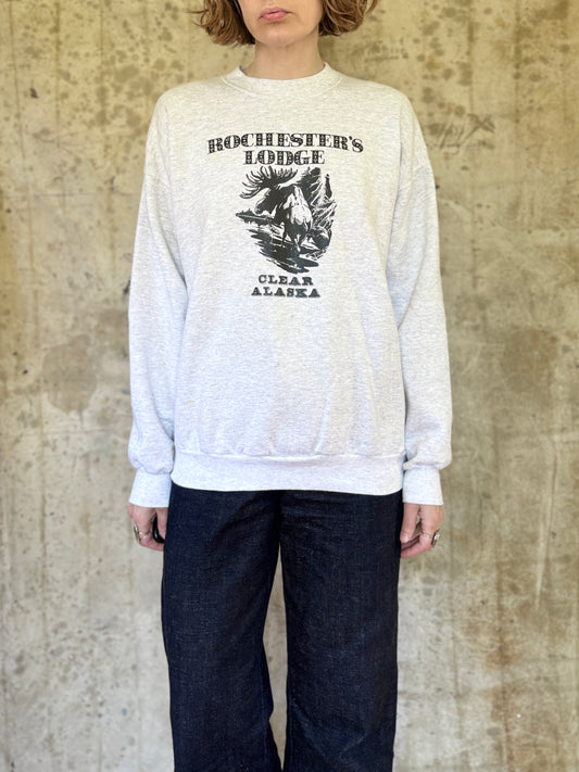 90s Rochester’s Lodge, Clear Alaska Moose Sweatshirt