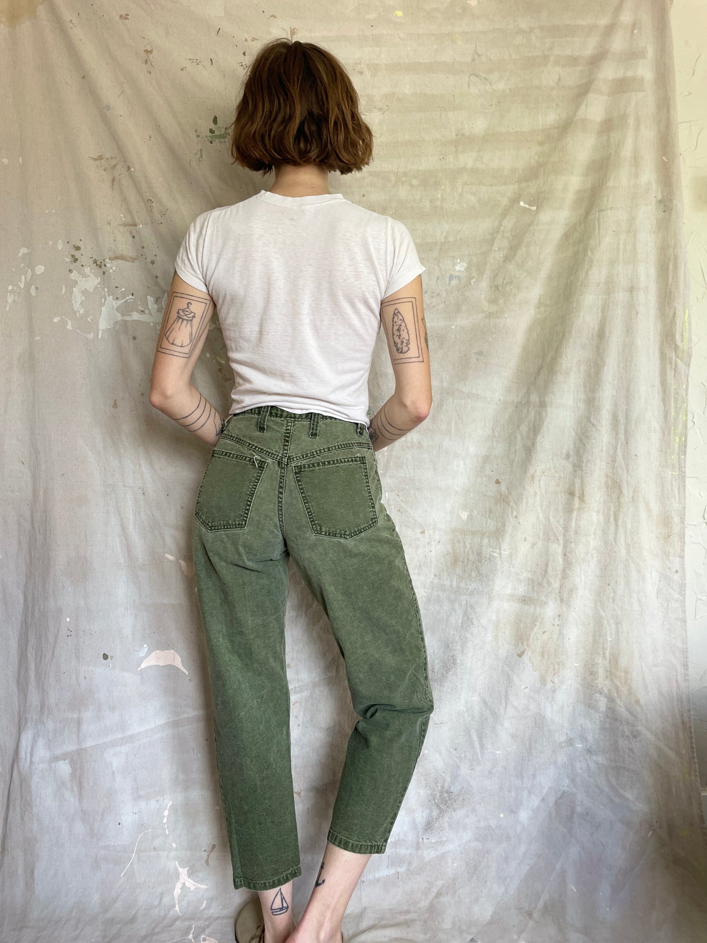 90s Olive Green Tapered Jeans