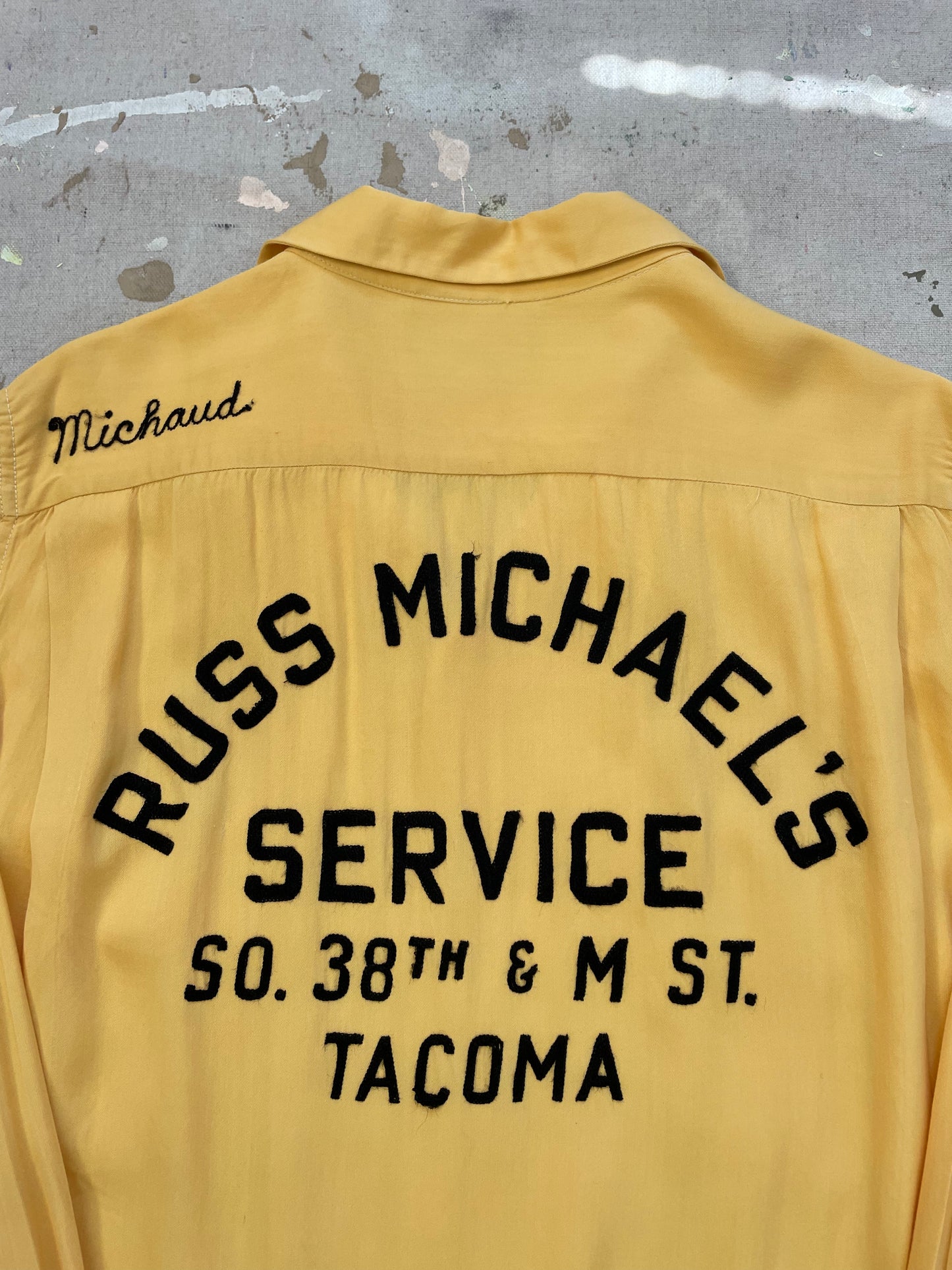 Russ Michael’s Service So. 38th & M St. Tacoma, WA Bowling Shirt